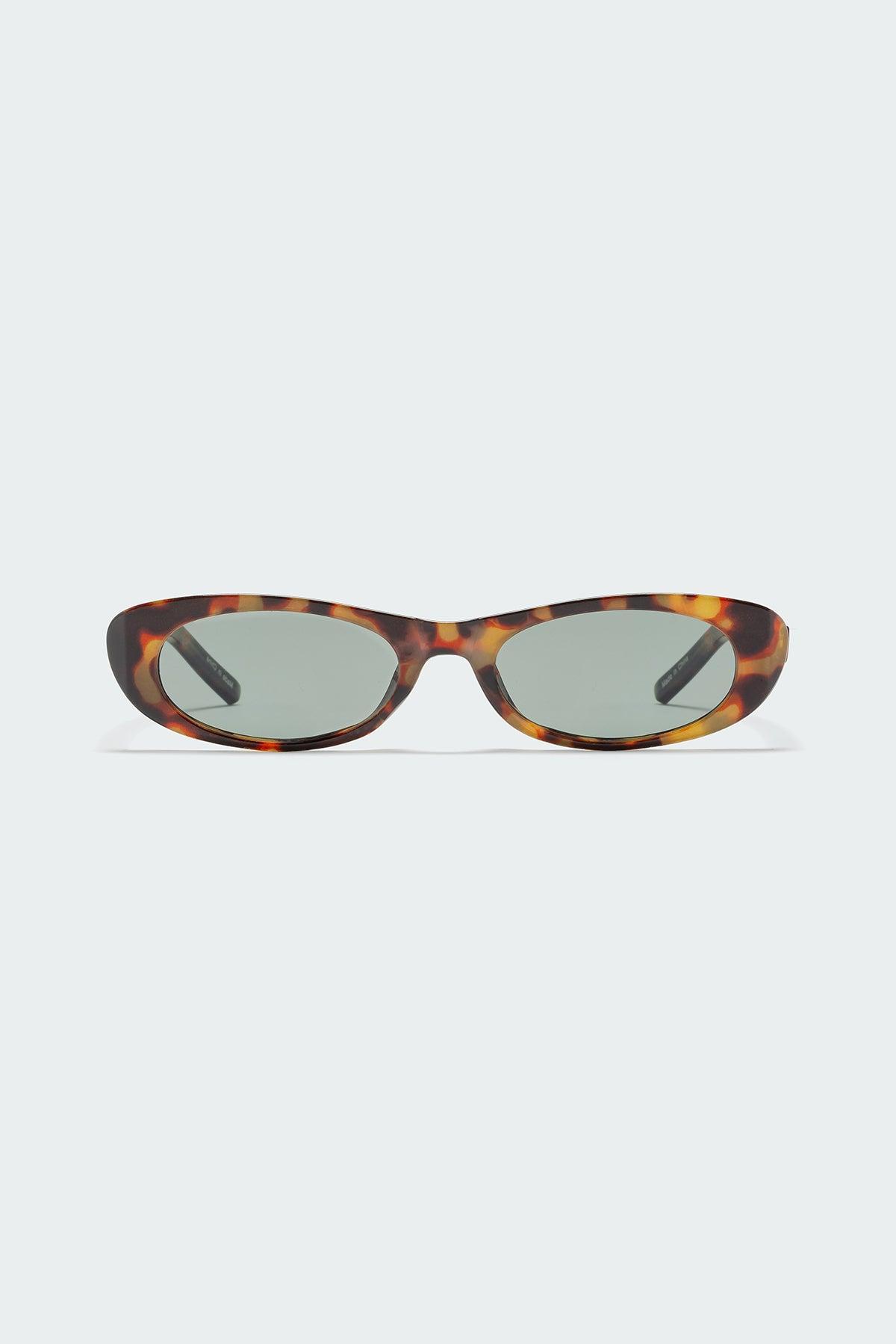 Cattie Cat Eye Sunglasses Product Image