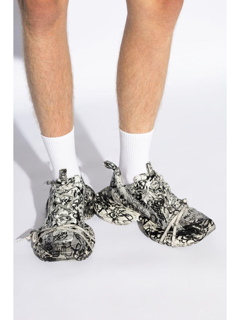 3XL Extreme Graffiti low-top sneakers Product Image