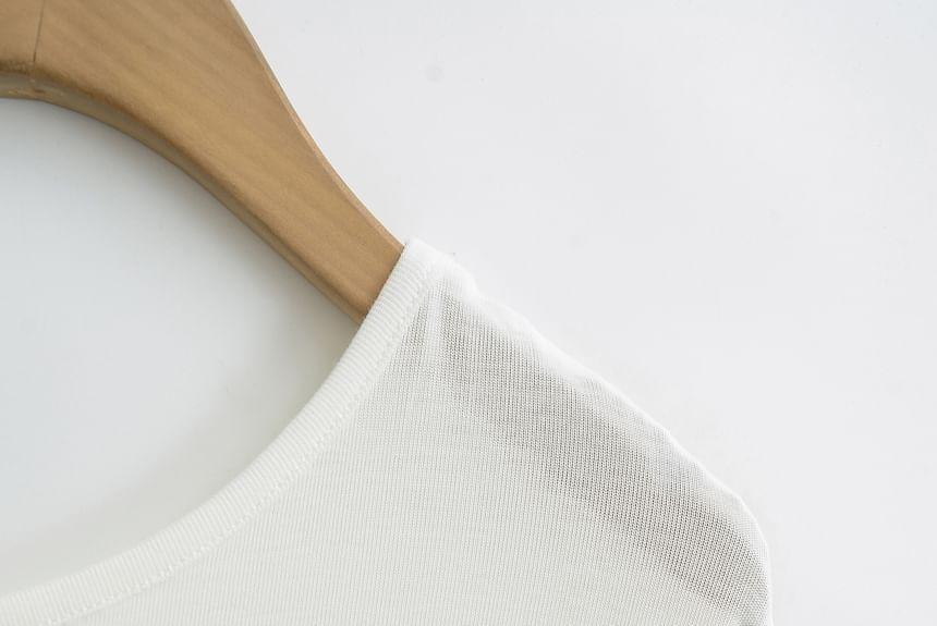 One-Shoulder Long Sleeve Plain Tee Product Image