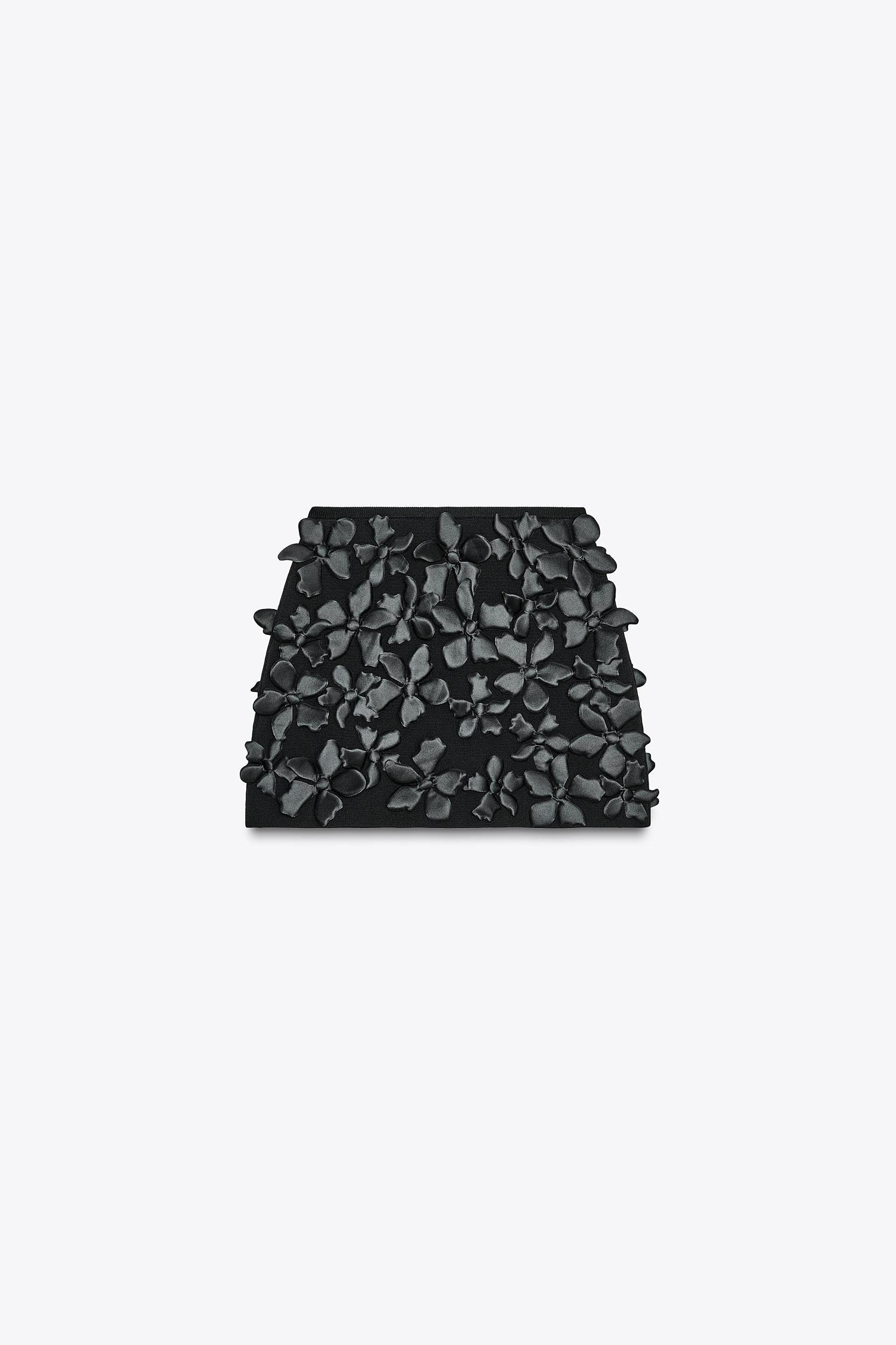 FLORAL STRUCTURE KNIT MINI SKIRT Product Image