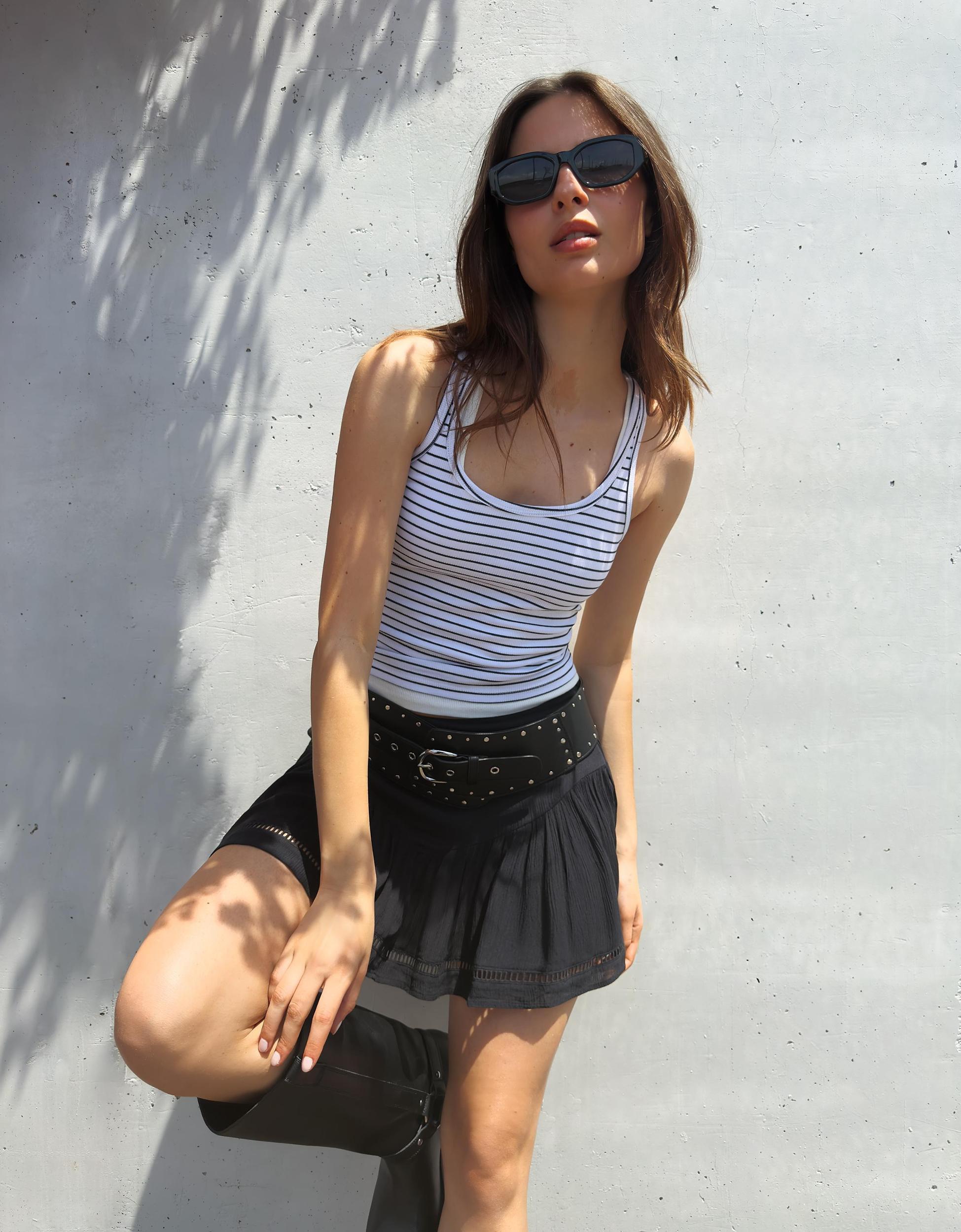 Textured mini skirt Product Image
