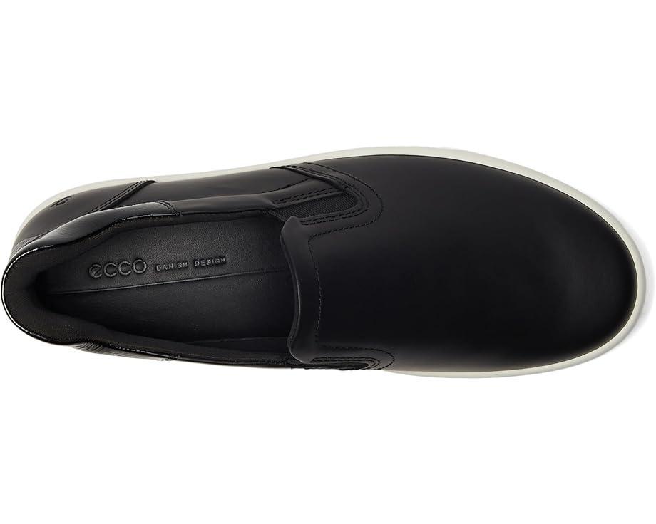 Soft 7 Casual Slip-On Sneaker Product Image