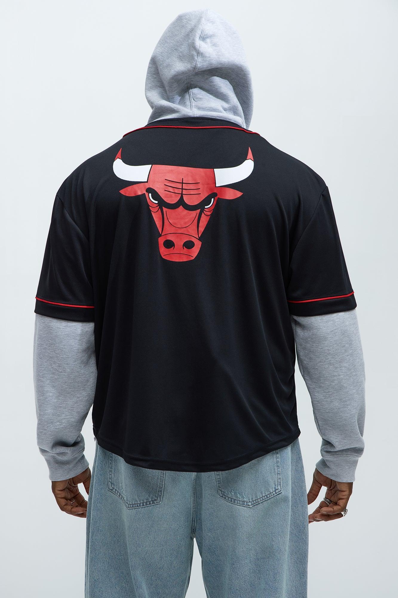 Bulls Clean Up Button Hoodie - Black Product Image