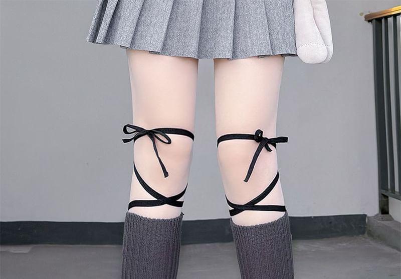 Plain Ruffle Trim Leg Warmers Product Image