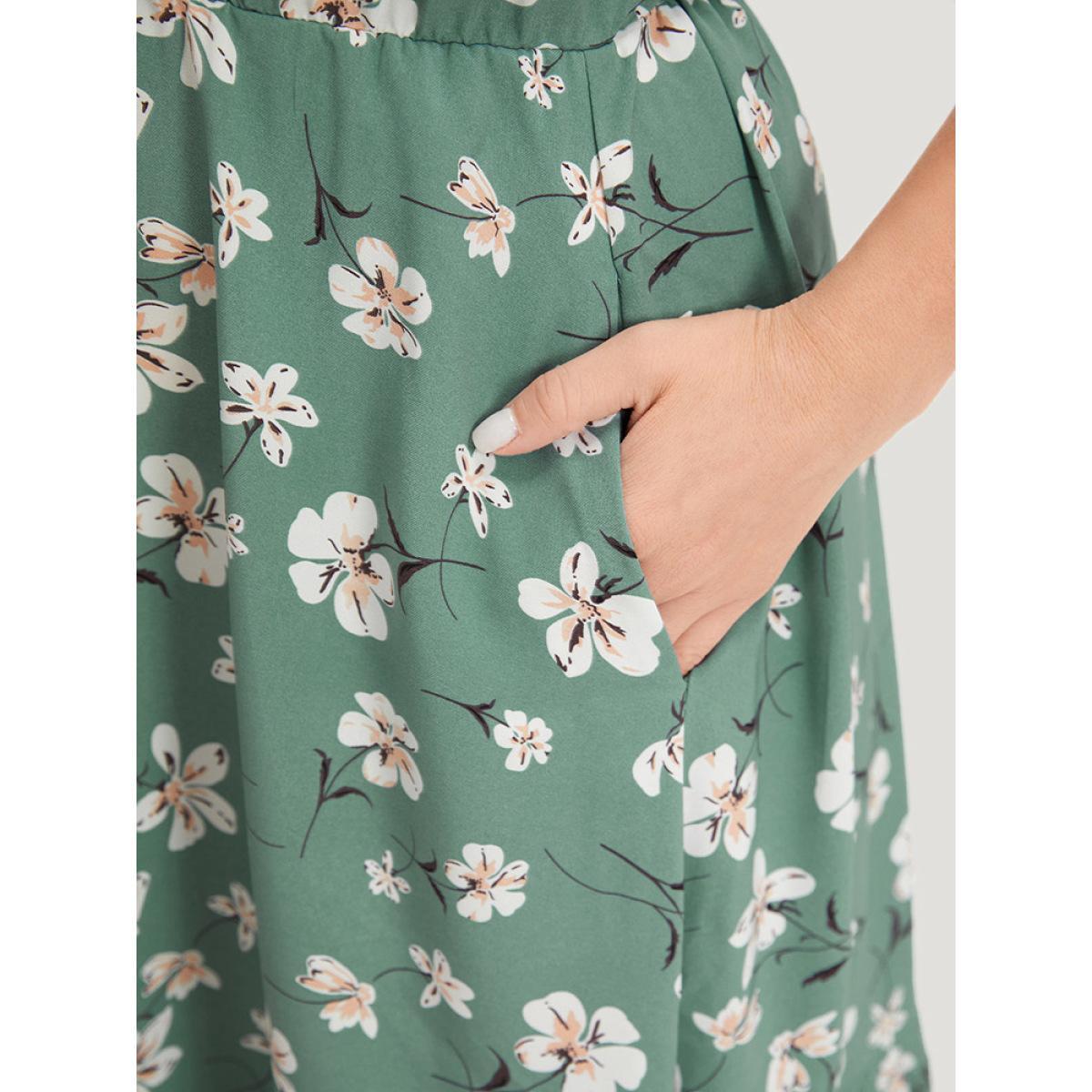 Plus Size Floral Elastic Waist Notched Pocket Ruffles Halter Dress Mint Women Elegant Patchwork Halter neck Sleeveless Curvy Knee Dress BloomChic 18-20/2X Product Image