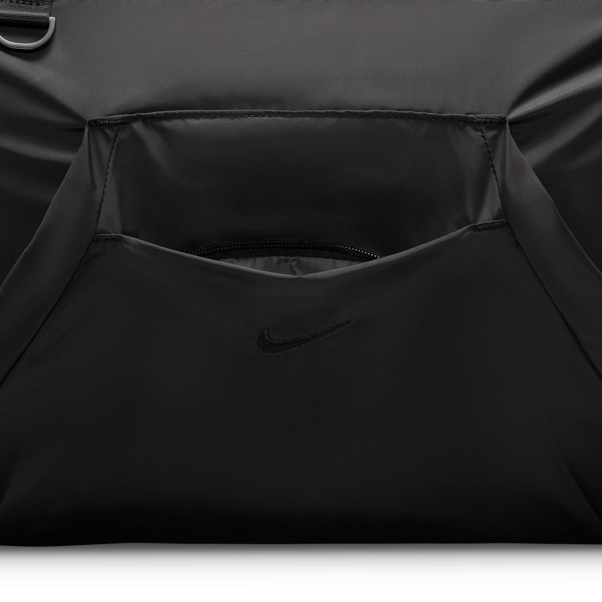 Nike One Tote Bag (25L) Product Image