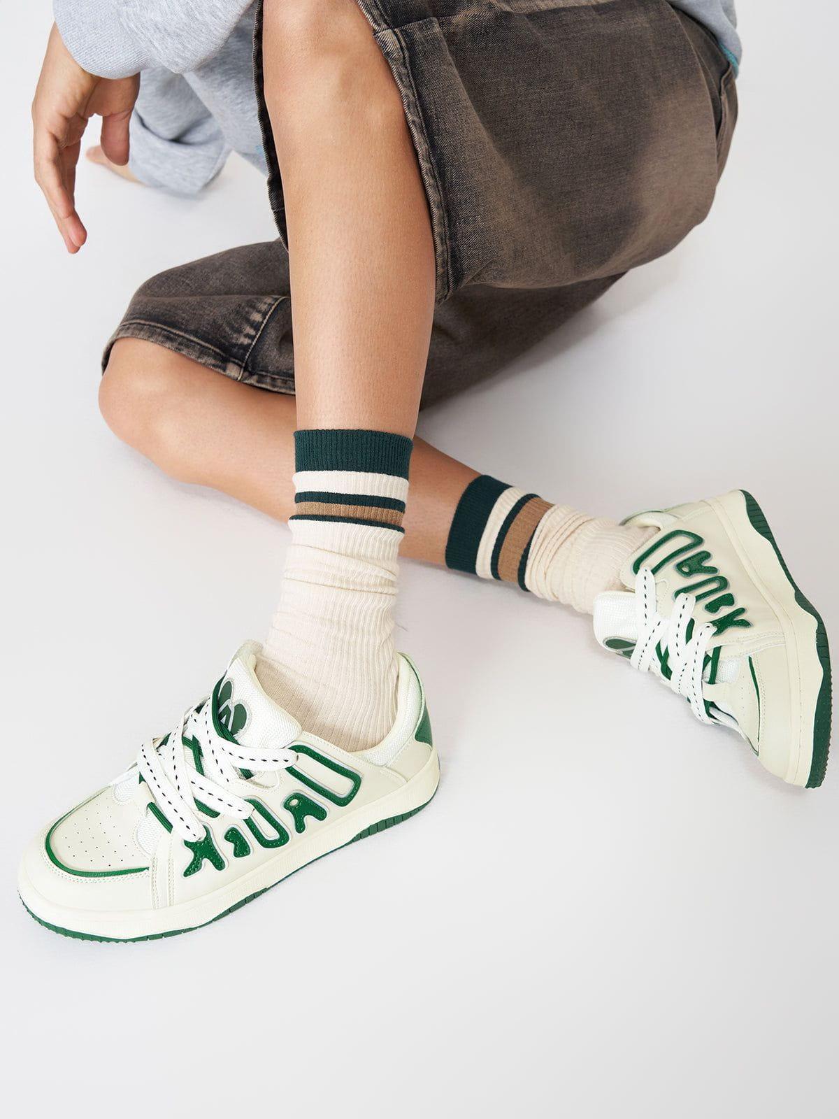 StarryClimb Dissolving Sole Patchwork Skate Shoes Product Image