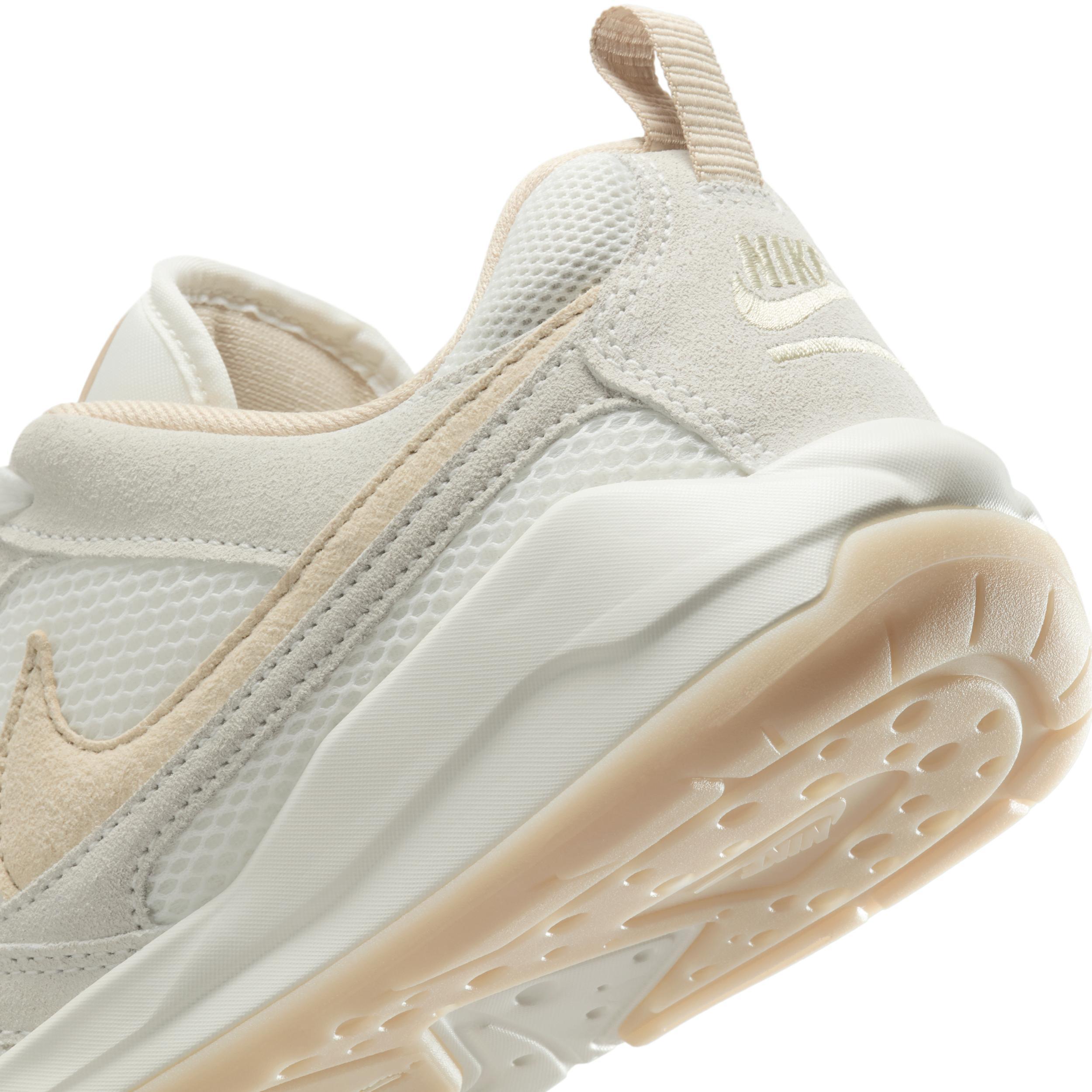 Women's Jordan CMFT Era Shoes Product Image