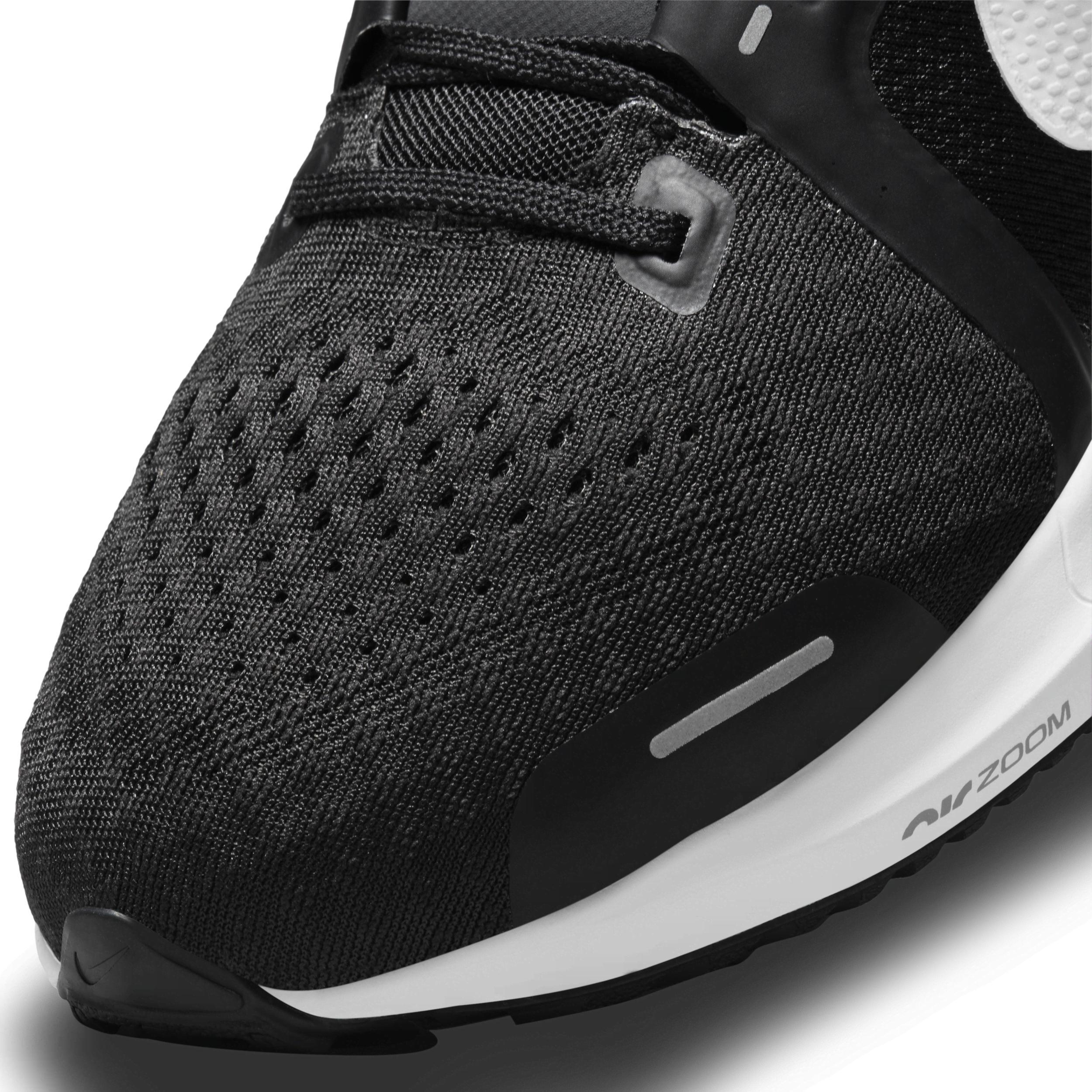 Nike Mens Vomero 16 Running Shoes Product Image