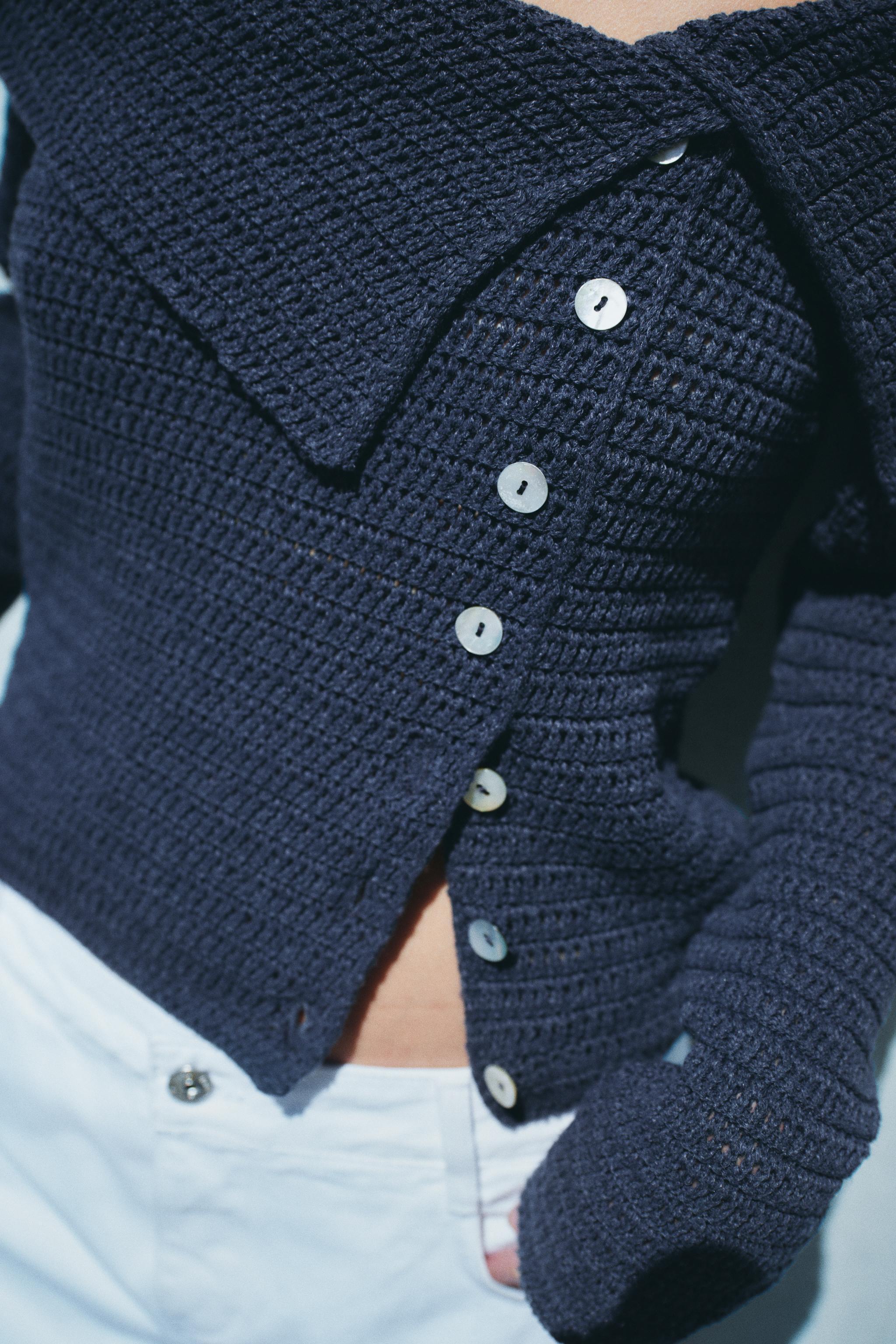 RUSTIC KNITWEAR TOP Product Image