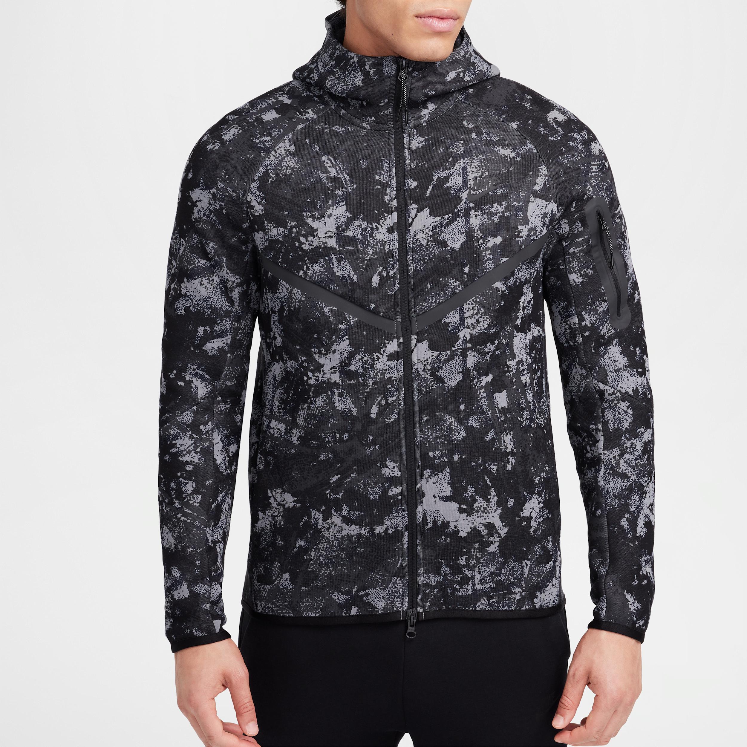 Nike Tech Windrunner Men's Fleece Full-Zip Hoodie Product Image
