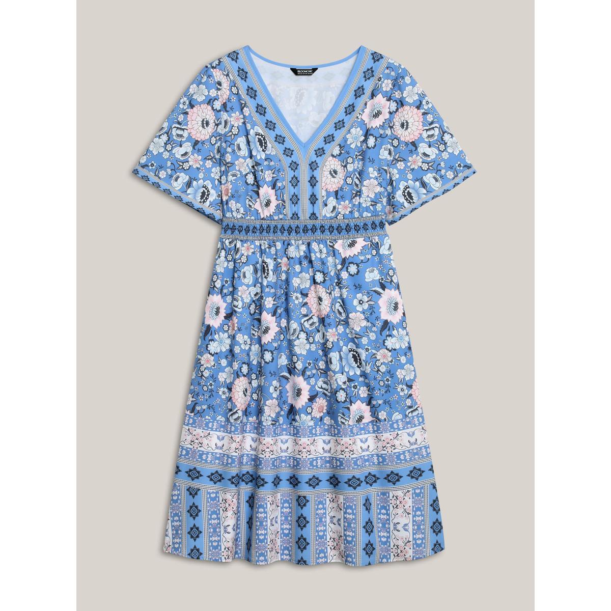 Plus Size Boho Print Pockets V-Neck Midi Dress Mediumblue Women Shirred V-neck Half Sleeve Curvy BloomChic 18-20/2X Product Image