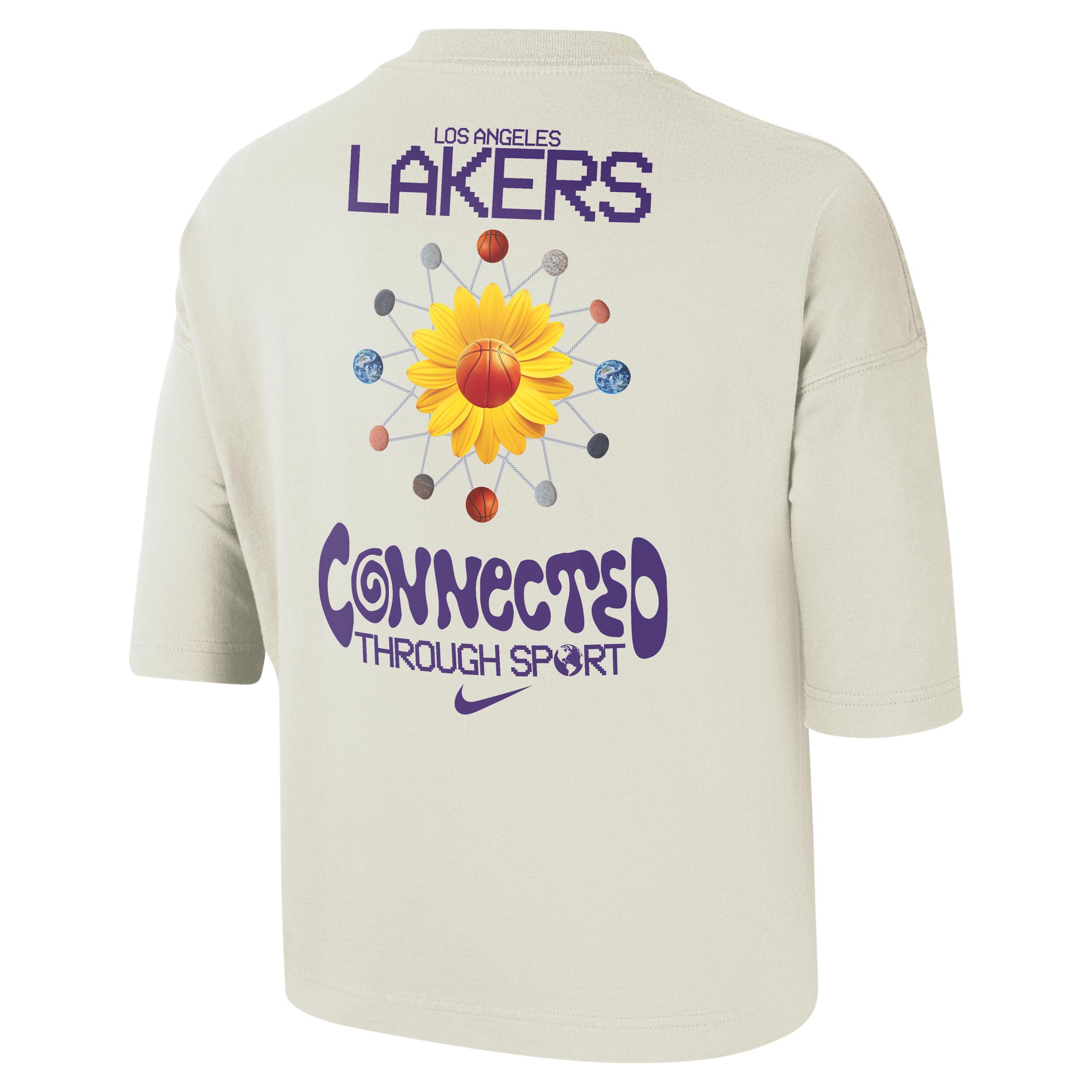 Los Angeles Lakers Courtside Nike Women's NBA Boxy T-Shirt Product Image