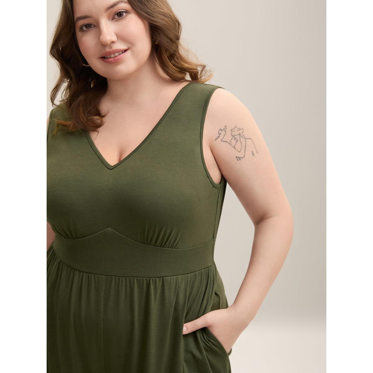 Plus Size ArmyGreen Stretchy Knit Pockets Cross Back Jumpsuit Women At the Office Sleeveless V-neck Work Loose Jumpsuits BloomChic 18-20/2X Product Image