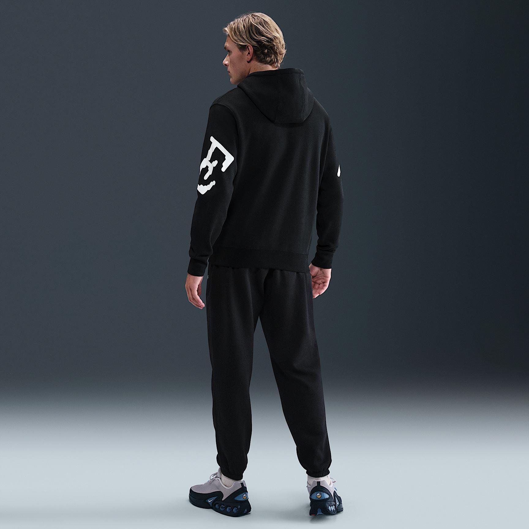 Nike Sportswear Club Men's Fleece Hoodie Product Image
