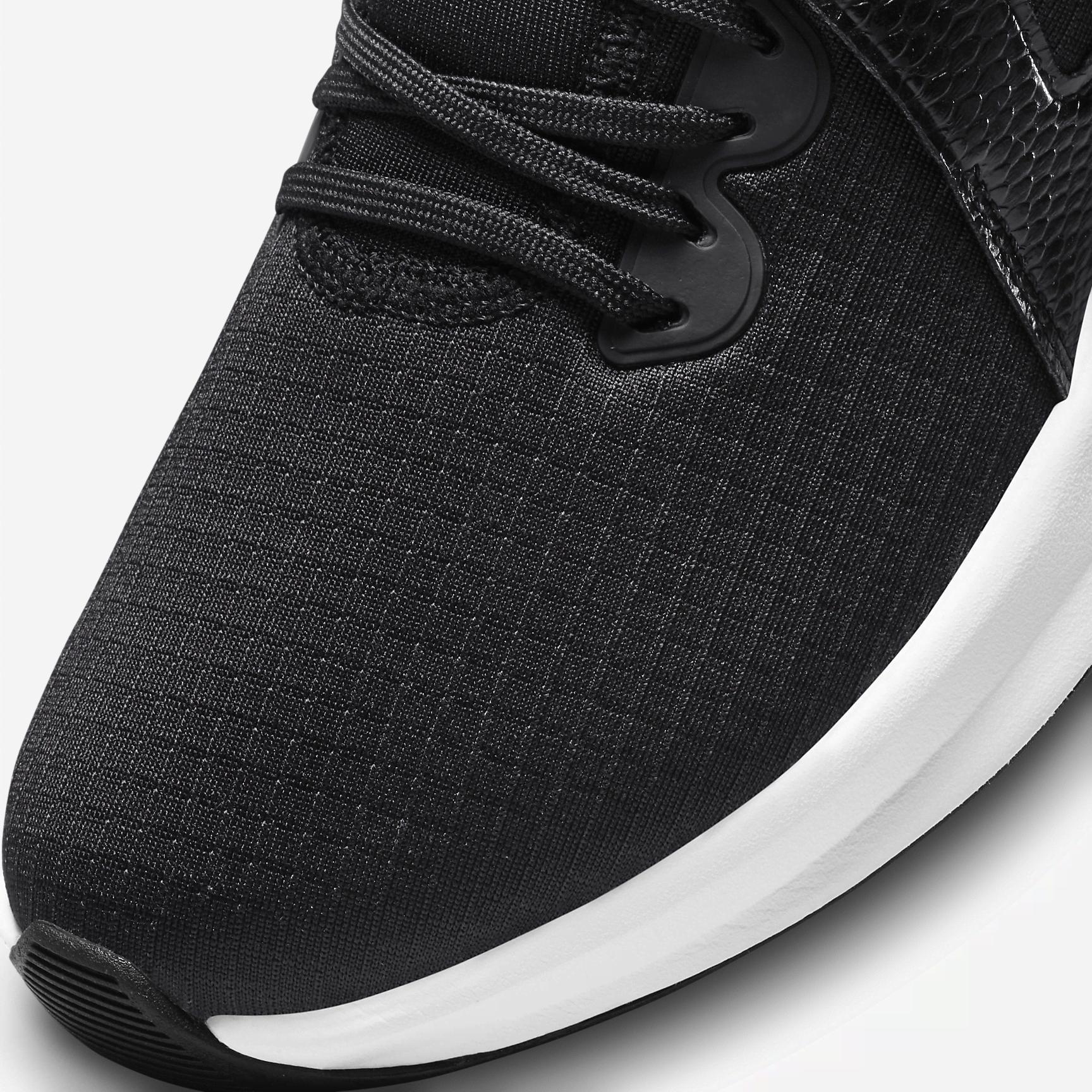 Nike Air Max Bella TR 5 Women's Workout Shoes Product Image