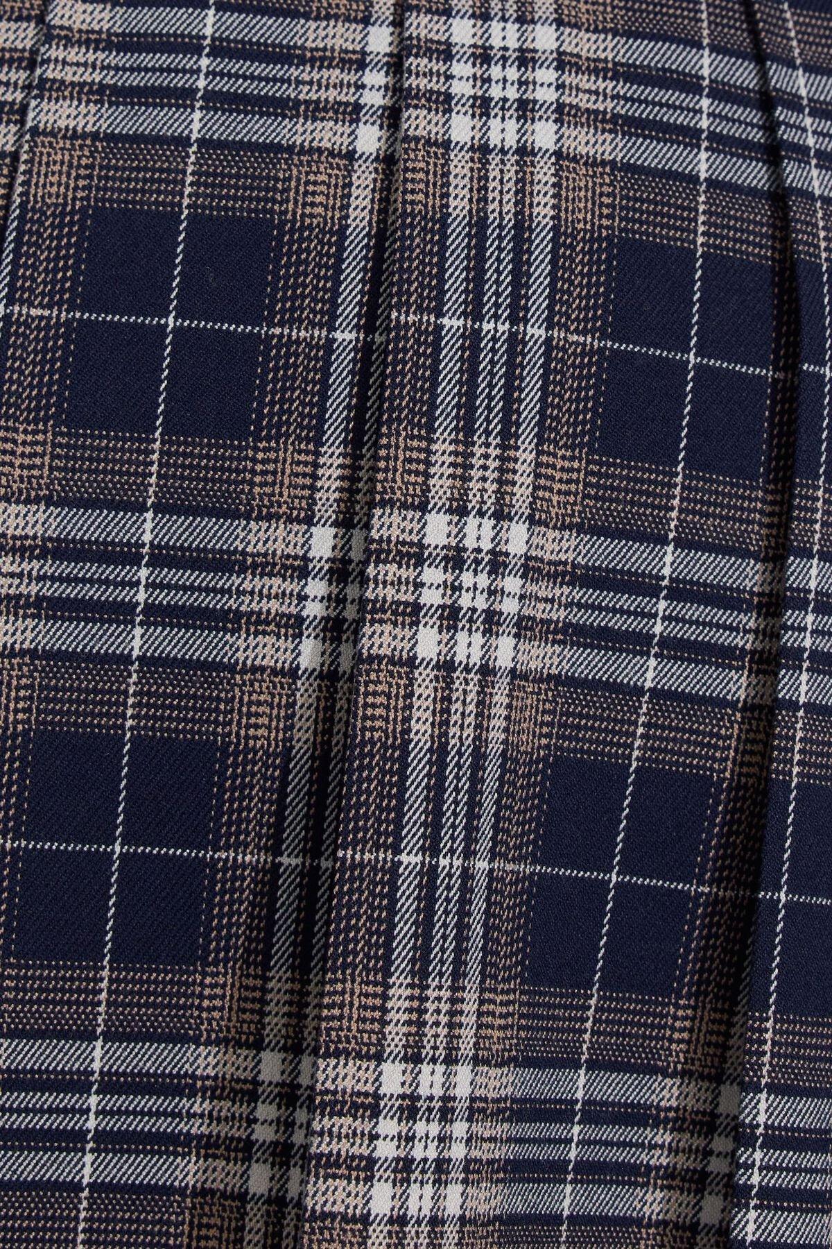 Low Rise Flare Jeans Product Image