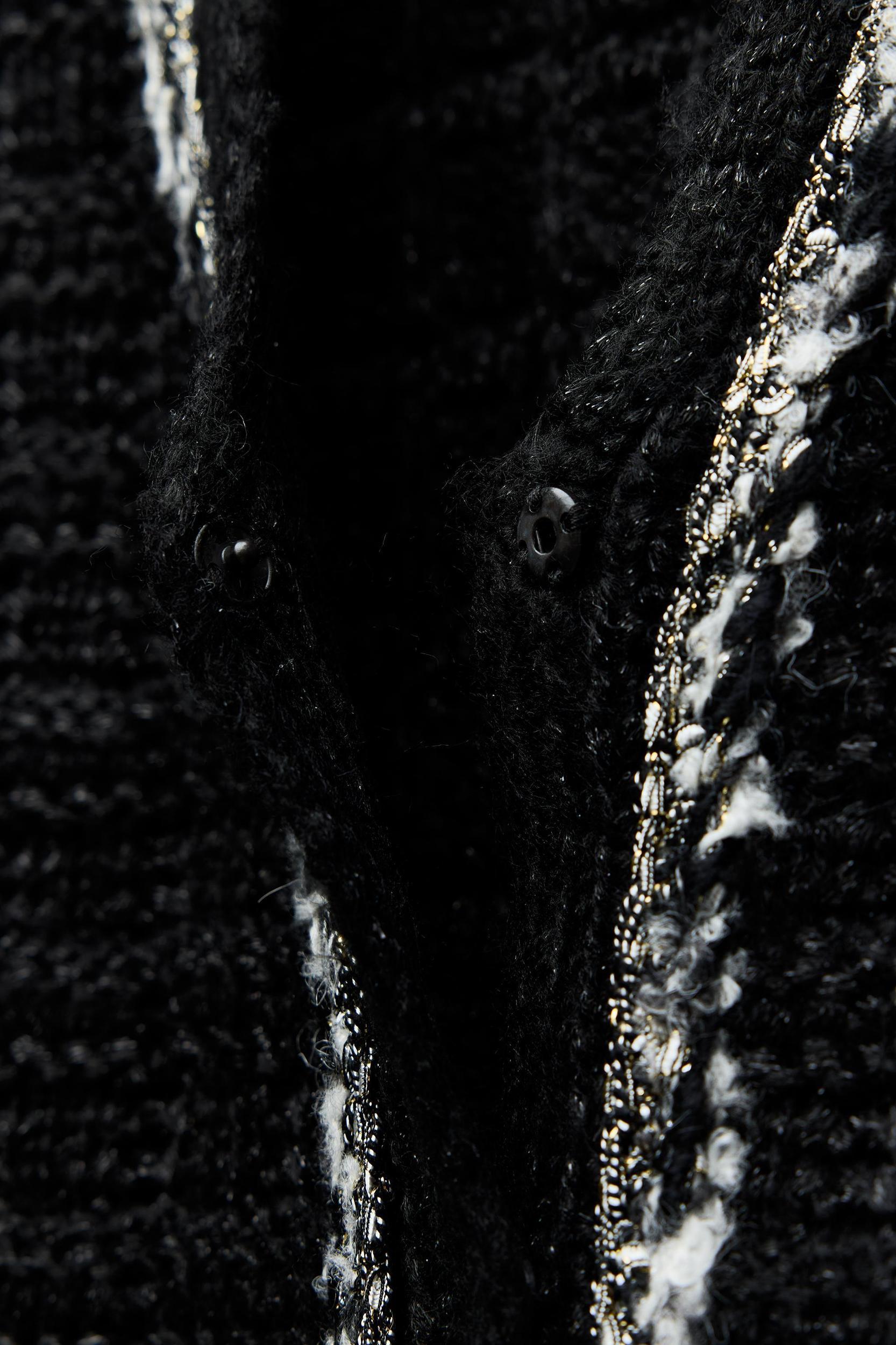 FRAYED KNIT SWEATER VEST Product Image