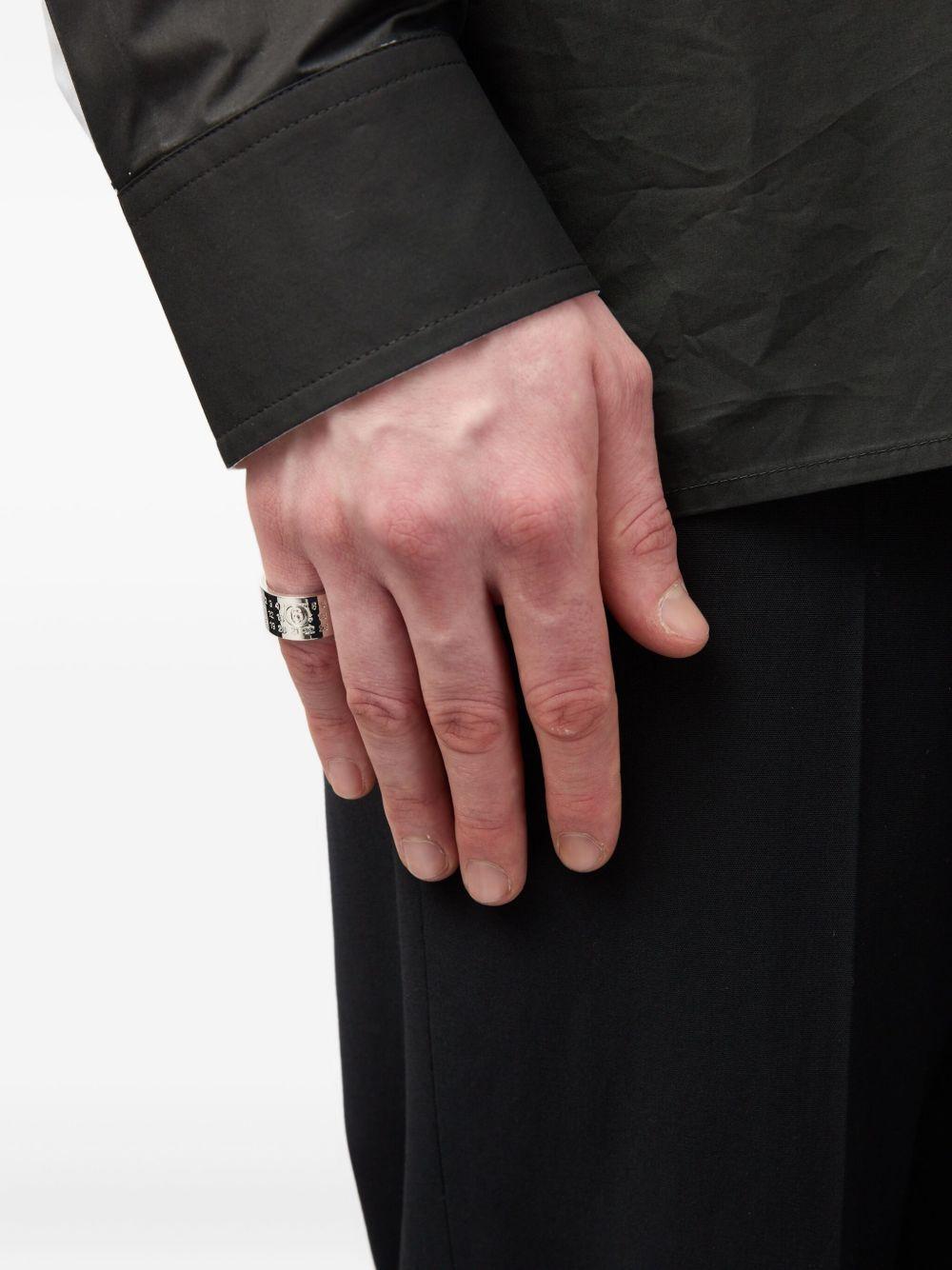 Minimal logo 4mm ring Product Image