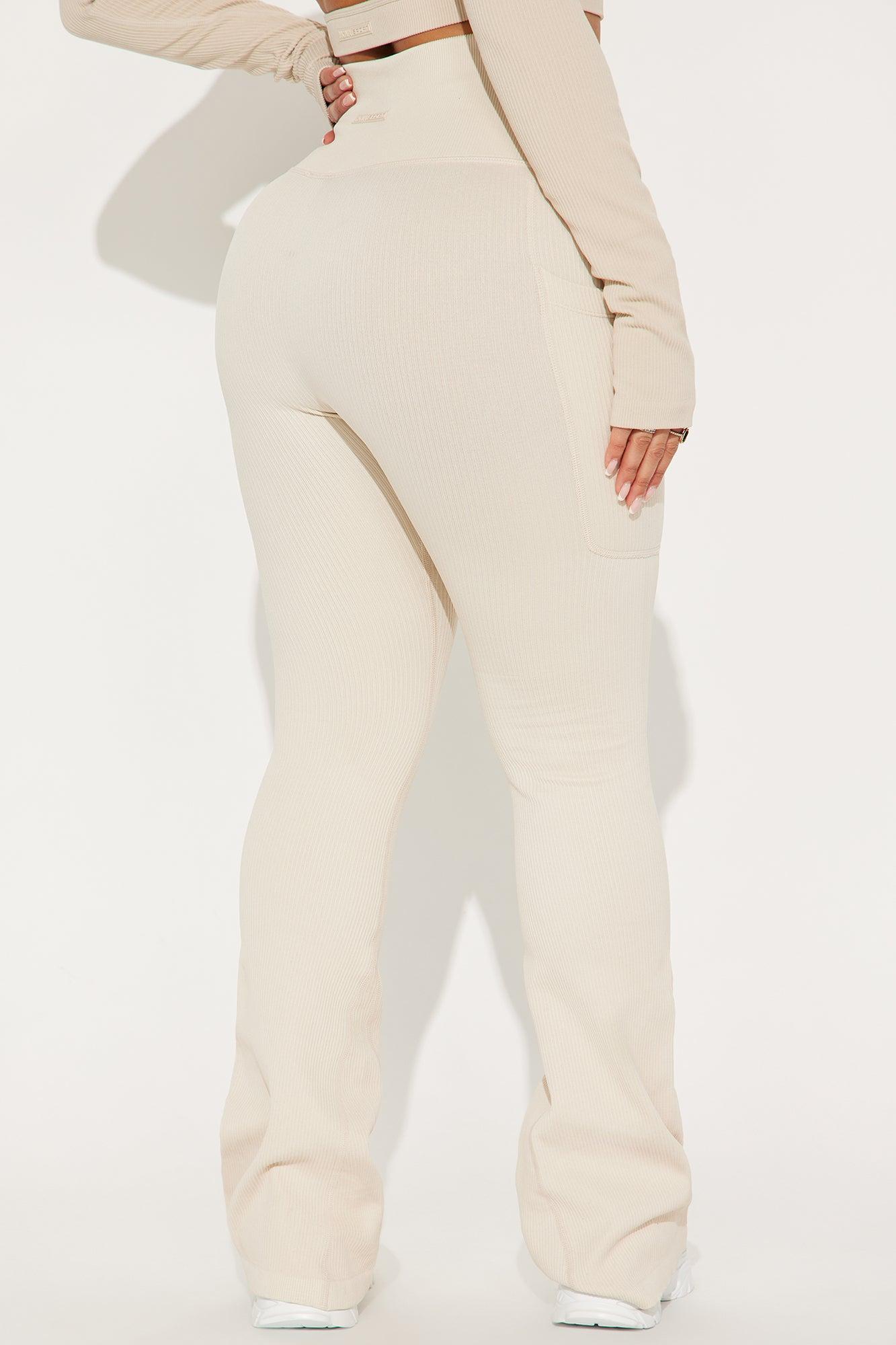 Resistance Effortless Seamless Active Legging - Light Taupe Product Image