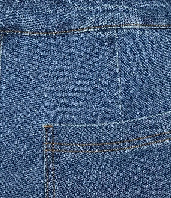 Multiples Plus Size Wide Leg Pull-On Cropped Denim Jeans Product Image