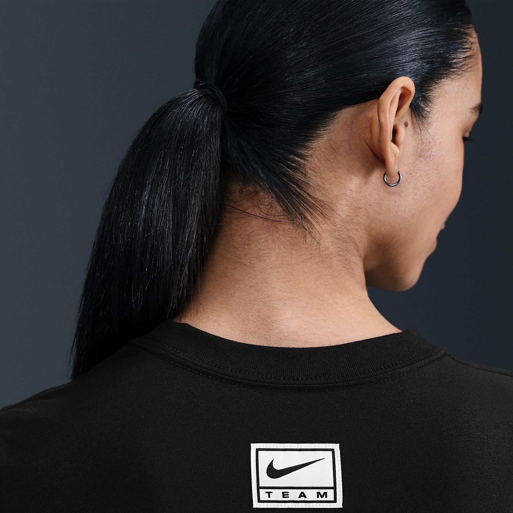 Nike Womens Sportswear Slim Cropped T-Shirt Product Image