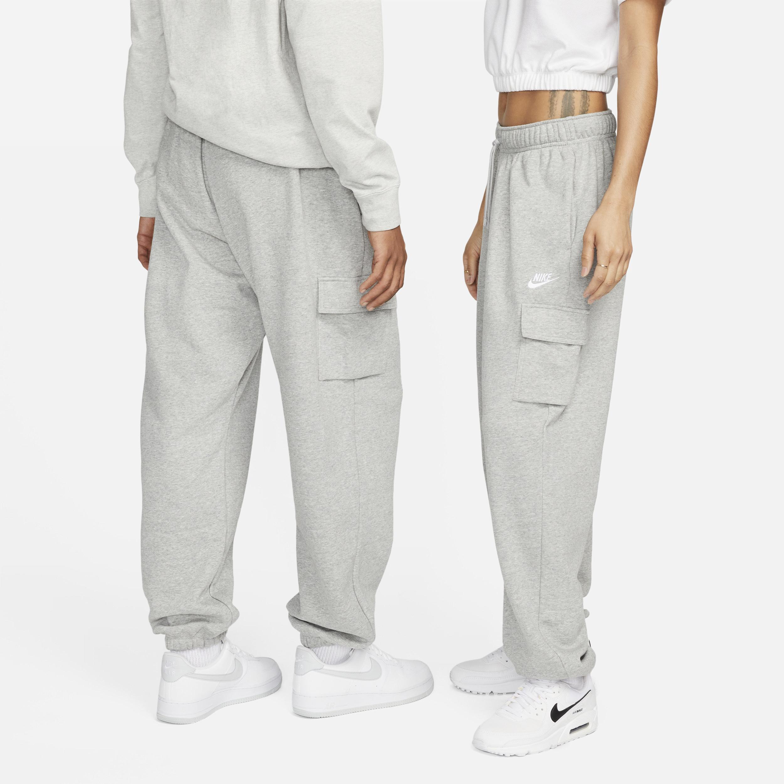 Women's Nike Sportswear Club Fleece Mid-Rise Oversized Cargo Sweatpants Product Image