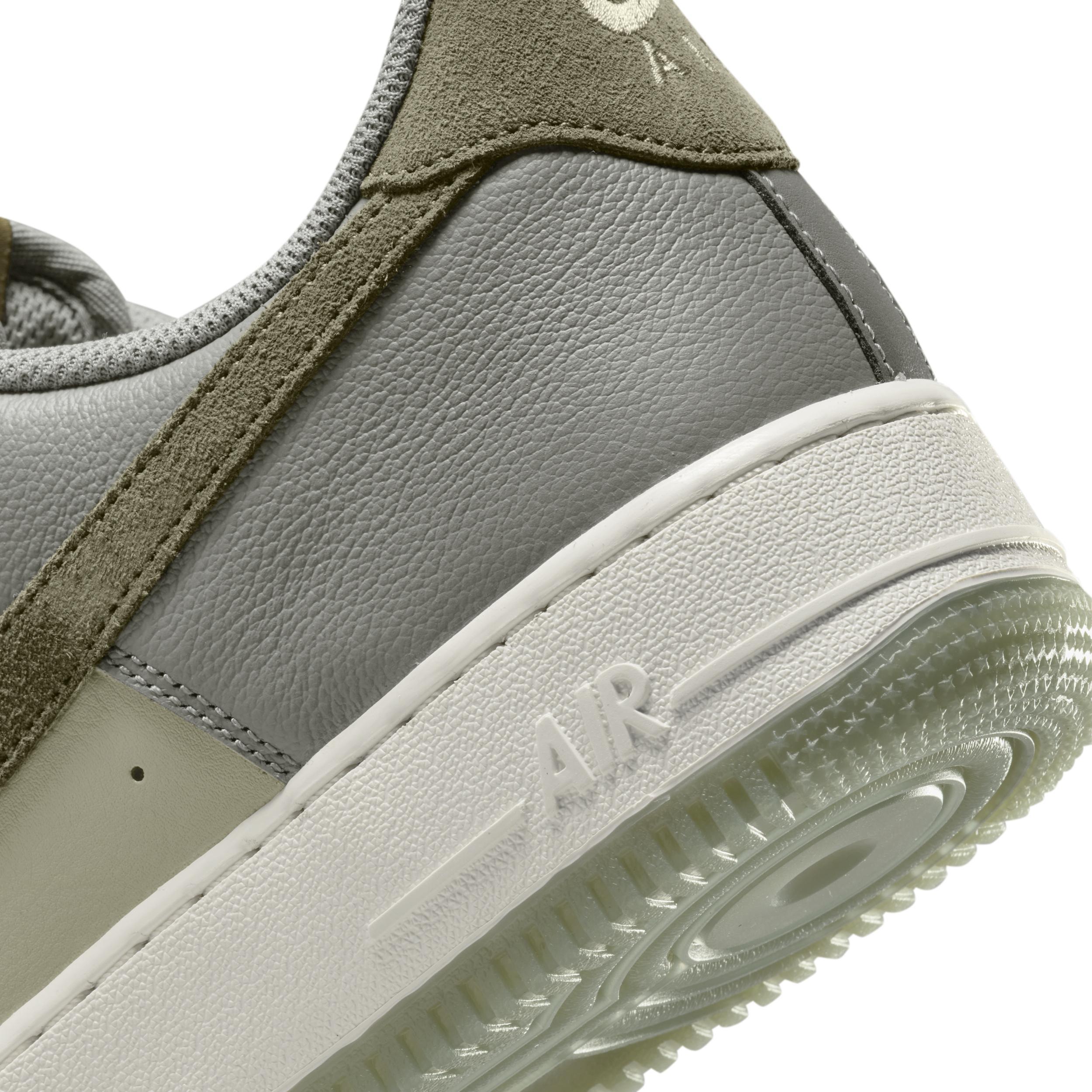 Nike Air Force 1 07 sneakers Product Image
