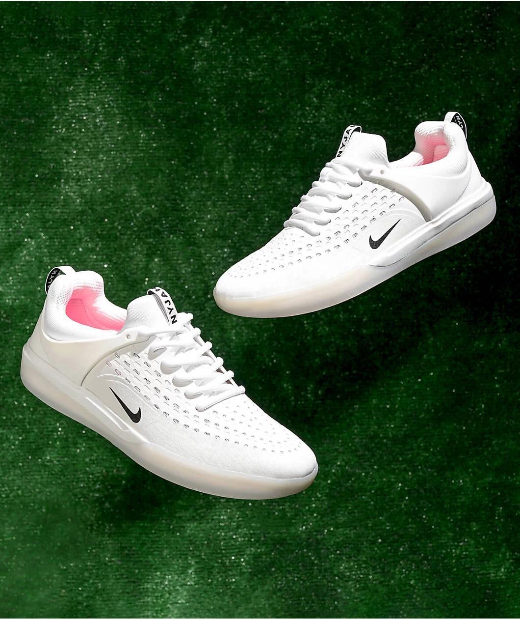 Nike SB Nyjah 3 Summit White Skate Shoes Product Image