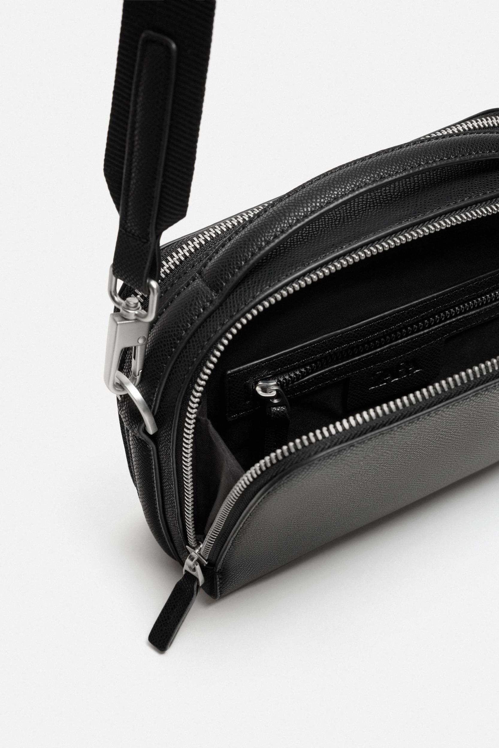 TEXTURED CROSSBODY BAG Product Image