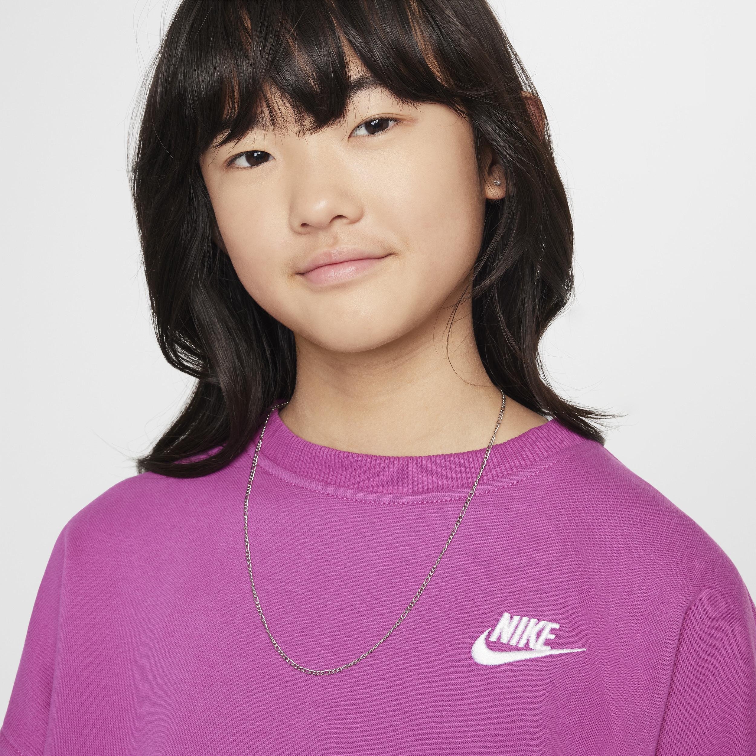 Unisex Nike Sportswear Club Fleece Girls' Boxy Crew-Neck Sweatshirt Product Image