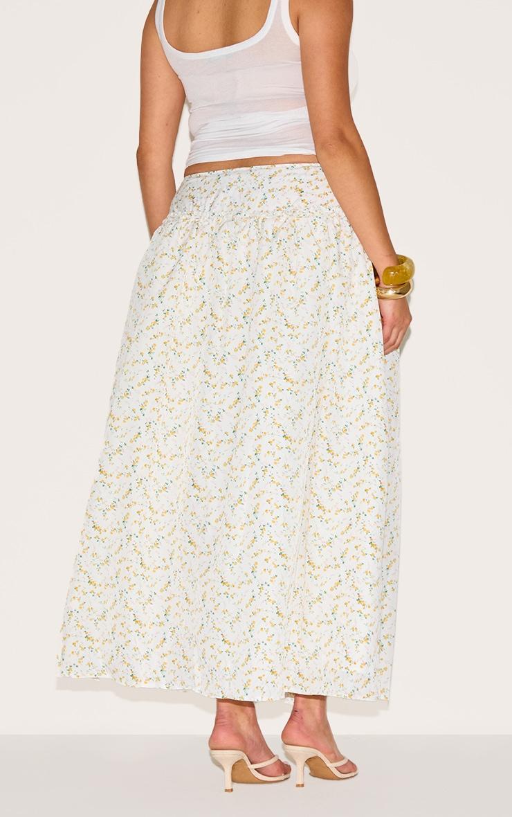 Plus White Ditsy Floral Print Volume Maxi Skirt Product Image