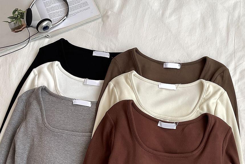 Long Sleeve Square Neck Plain Padded Tee Product Image