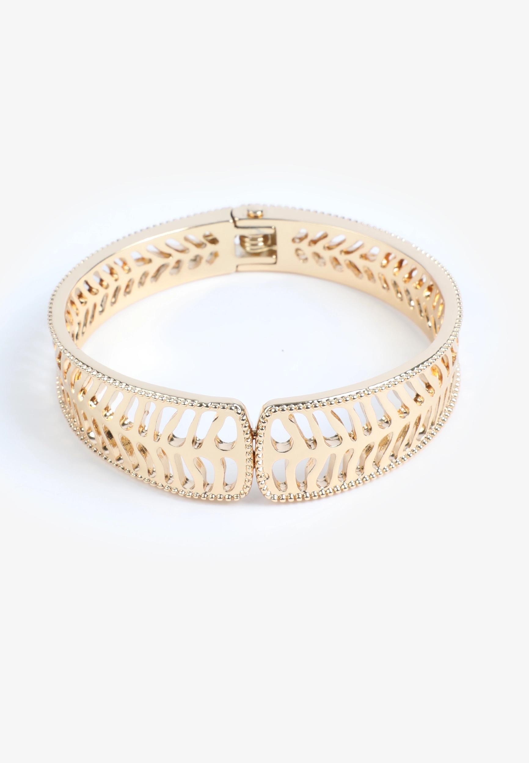 Gold Star Charm Bracelet Product Image