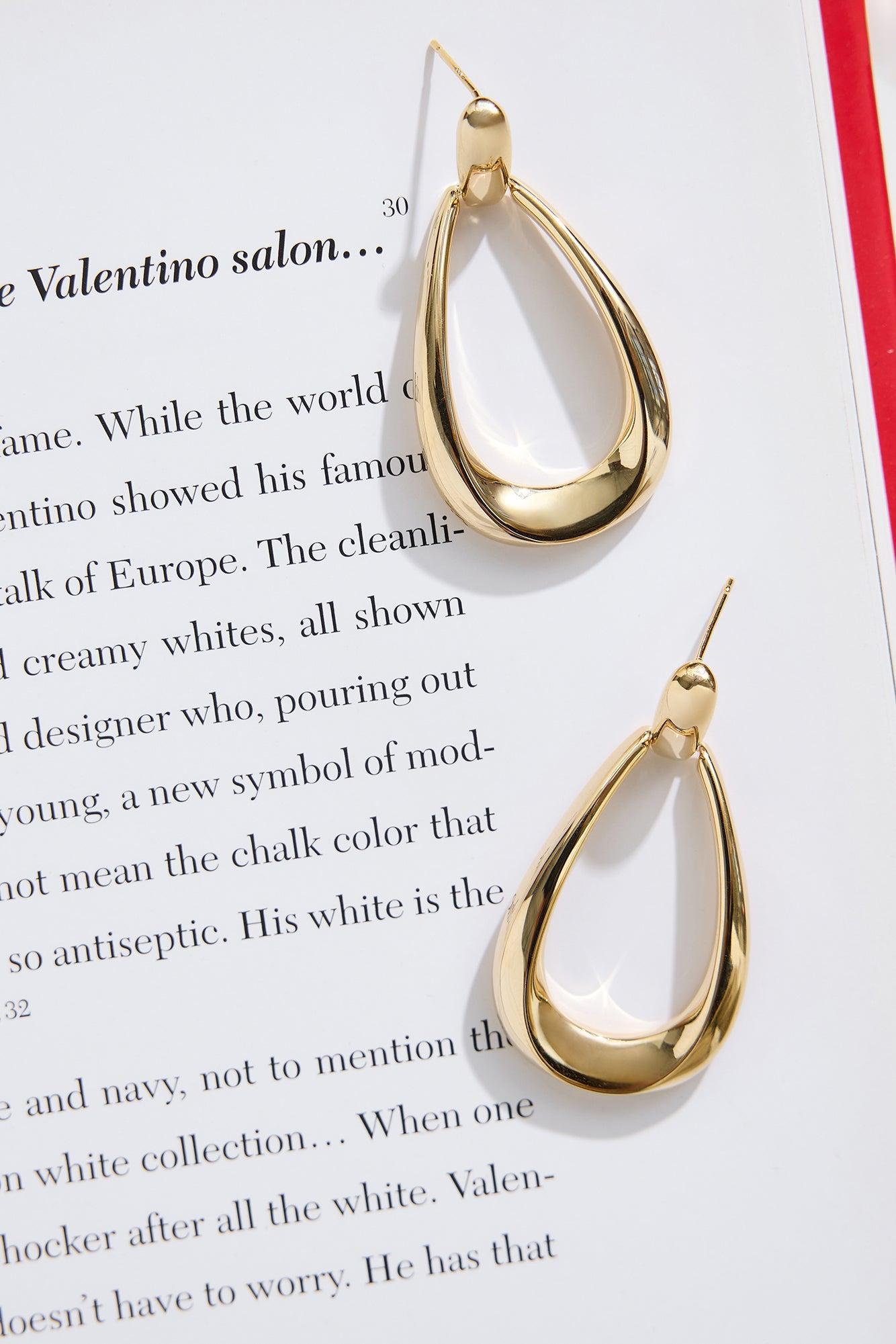 Dahlia Earrings Gold Product Image