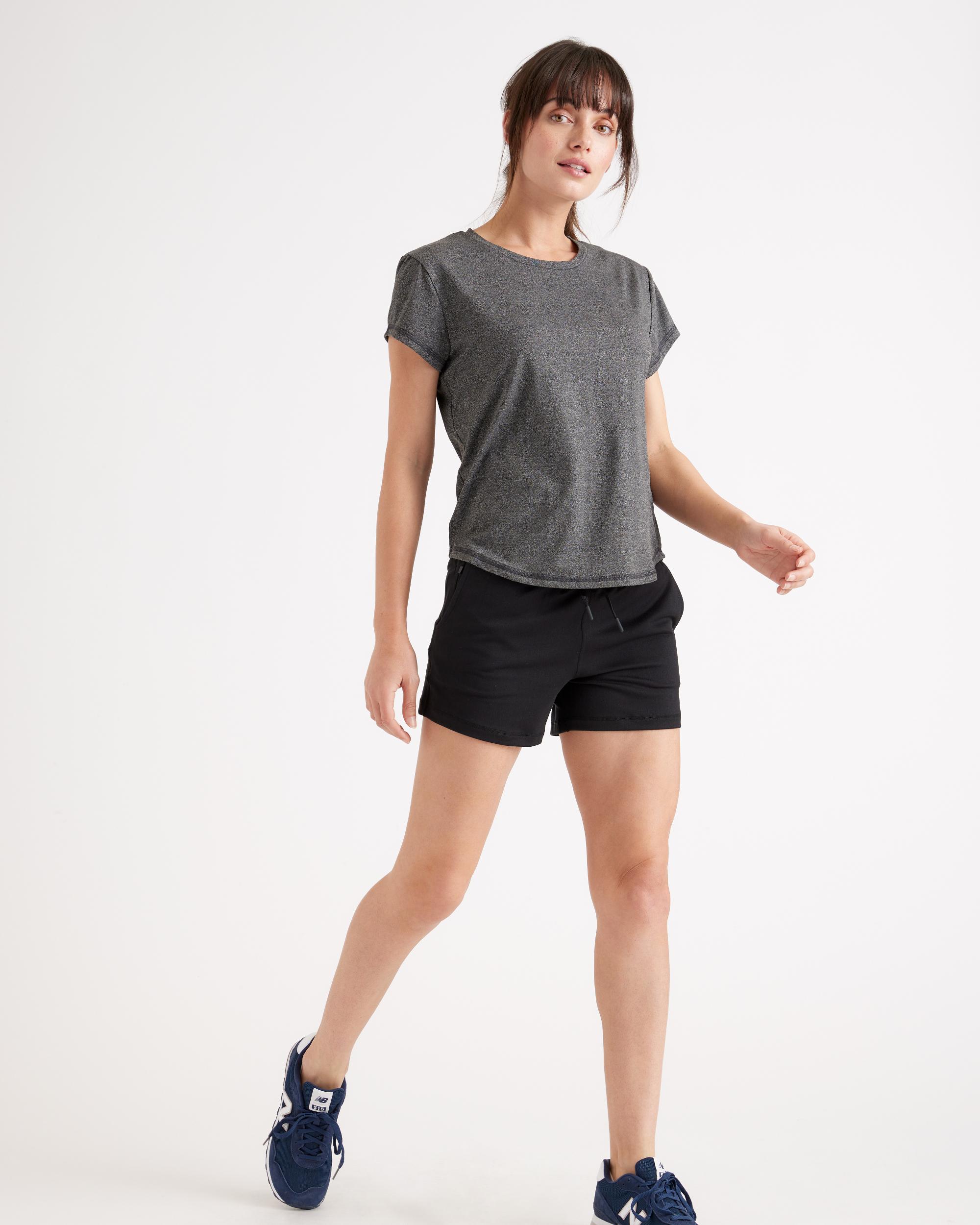 Flowknit Mid-Rise Short Product Image