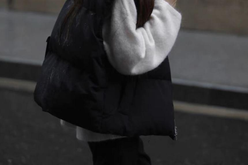 Stand Collar Plain Puffer Vest Product Image