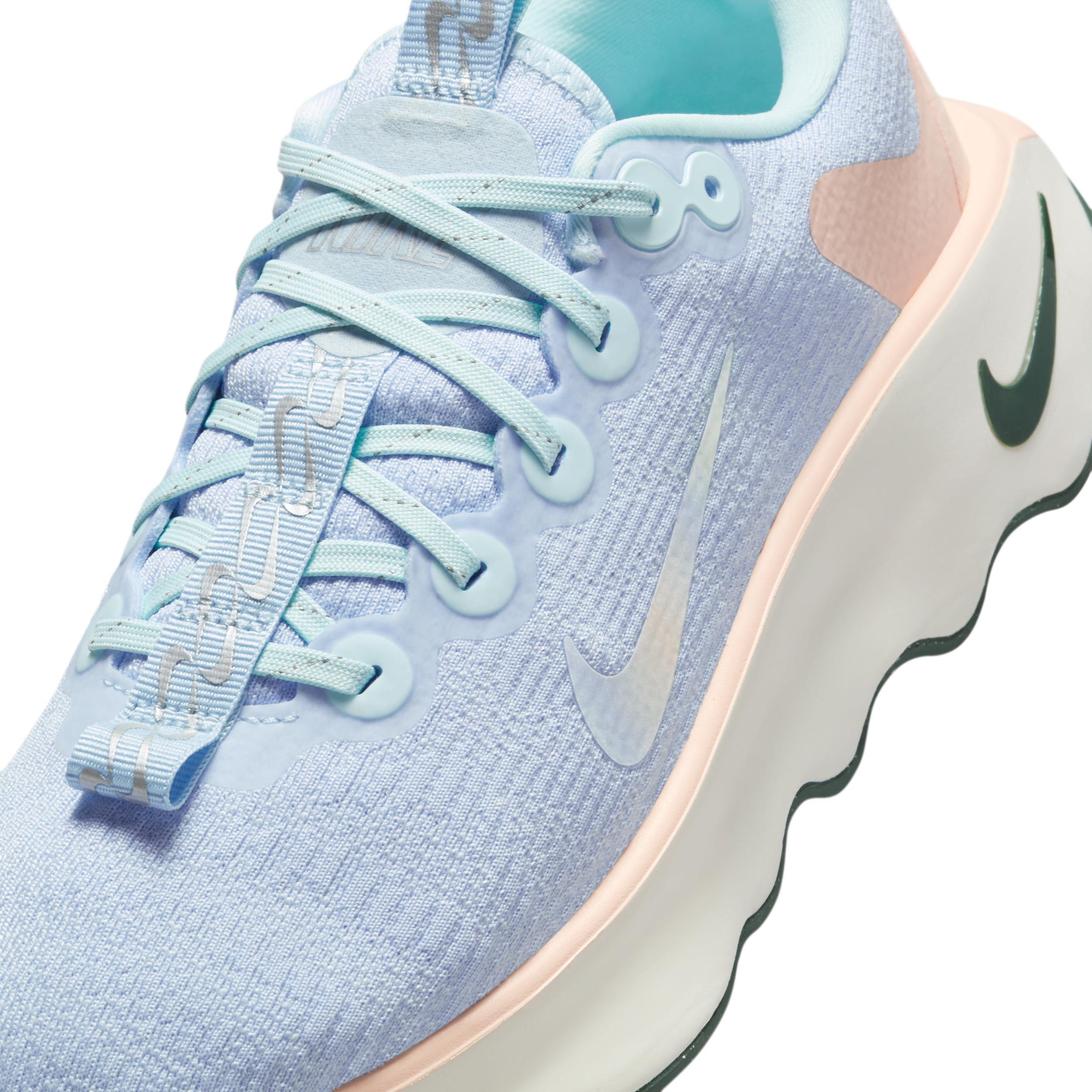 Nike Women's Motiva Premium Walking Shoes Product Image