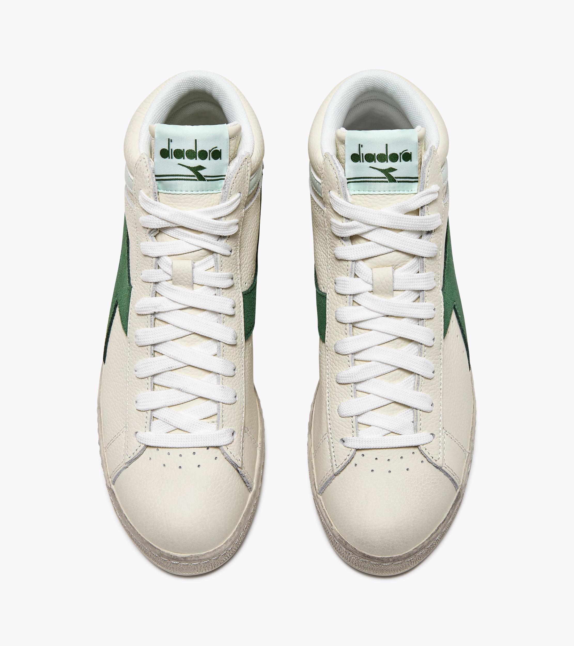 GAME L HIGH WAXED SUEDE POP Product Image