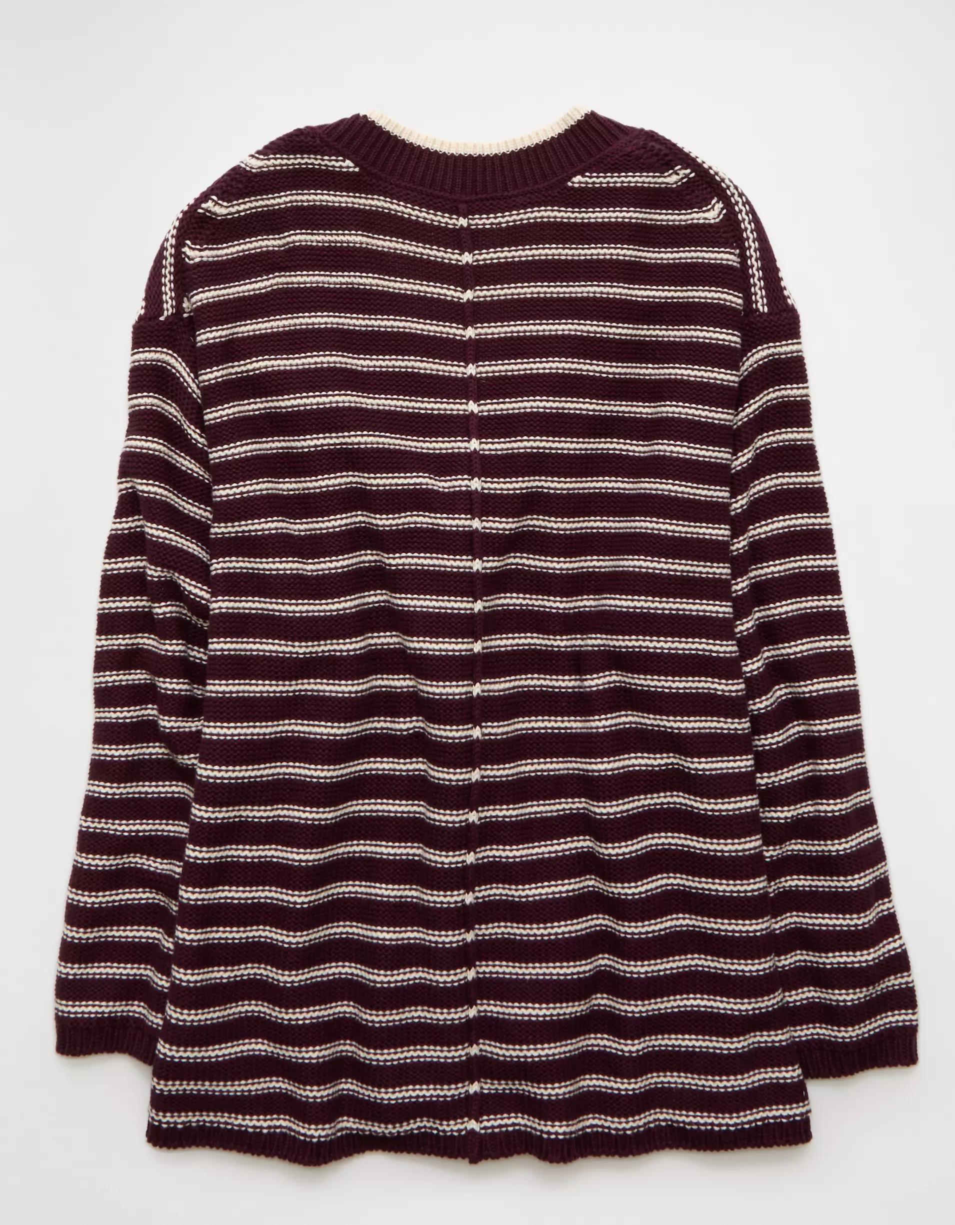 AE Big Hug V-Neck Sweater Product Image