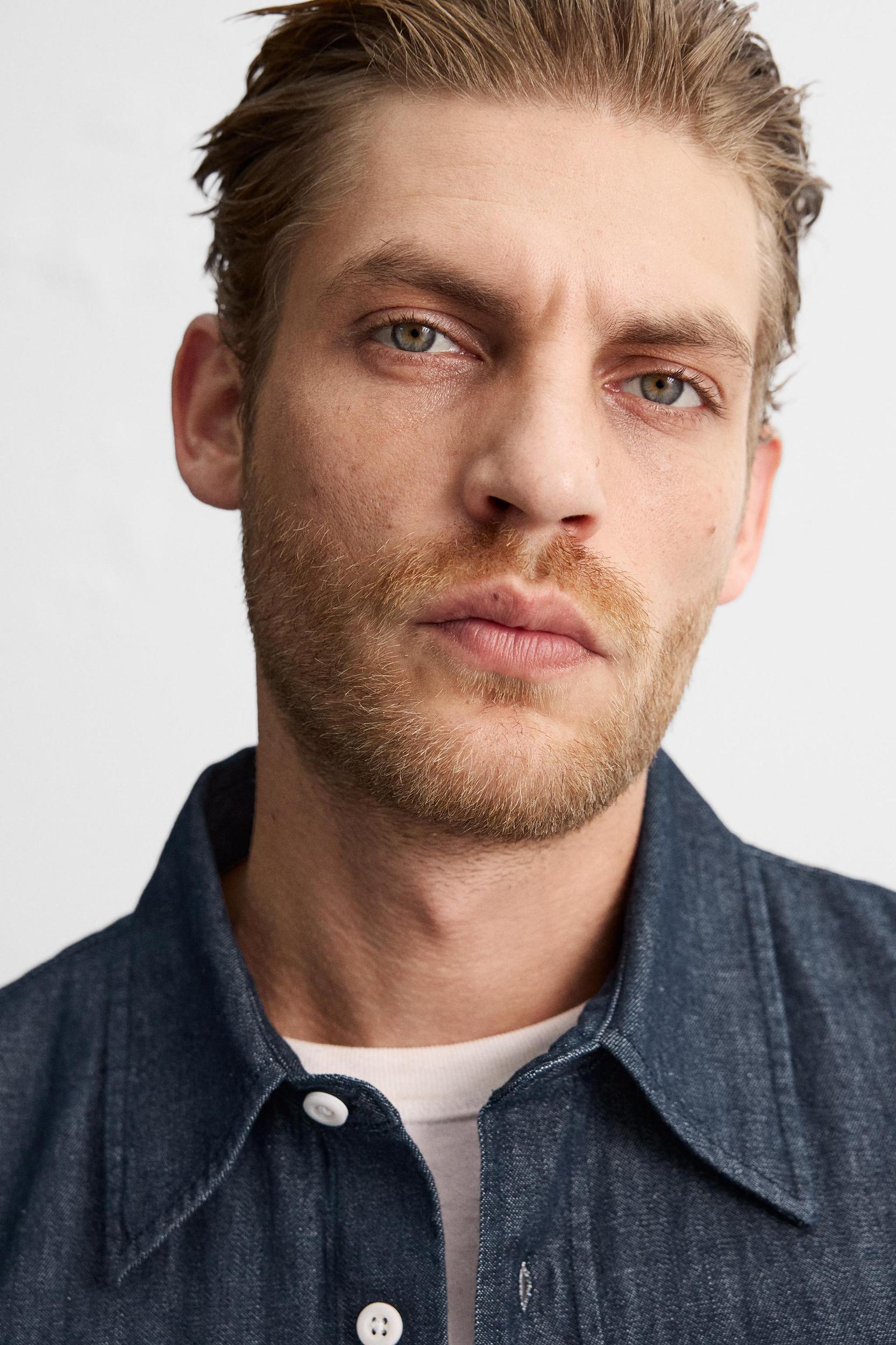 LIGHT DENIM SHIRT Product Image