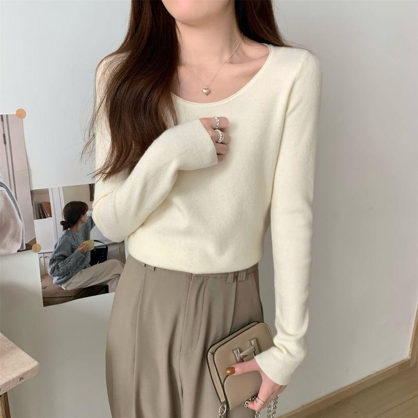 Long Sleeve Crew Neck Plain Knit Top Product Image