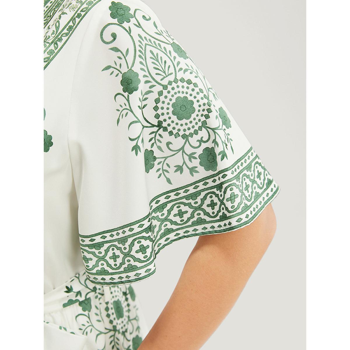 Plus Size Bandana Print Ruffle Sleeve Pocket Belted Midi Dress Green Women Vacation Lined V-neck Short sleeve Curvy Midi Dress BloomChic 26/4X Product Image