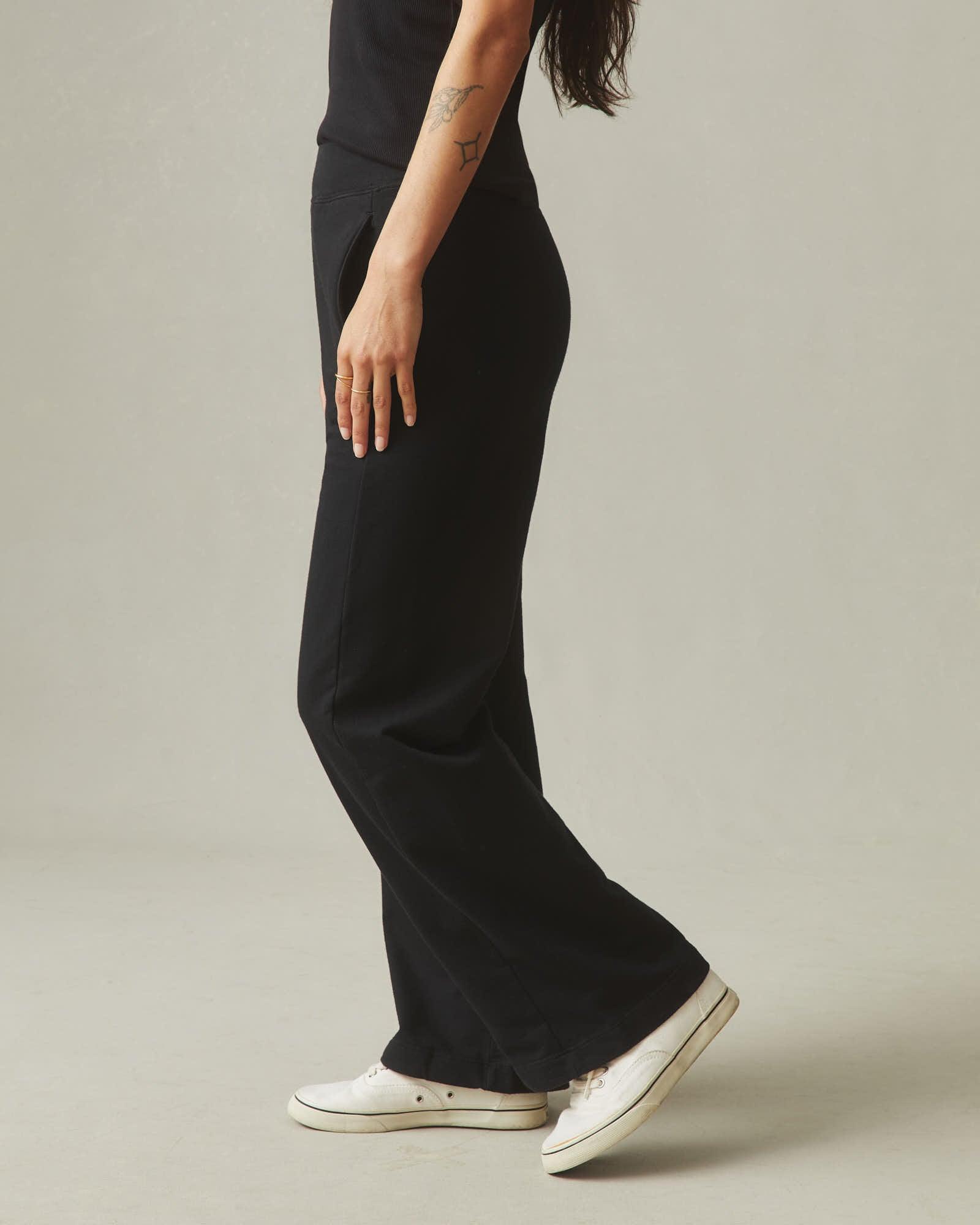 French Terry Straight Sweatpant - Black Female Product Image