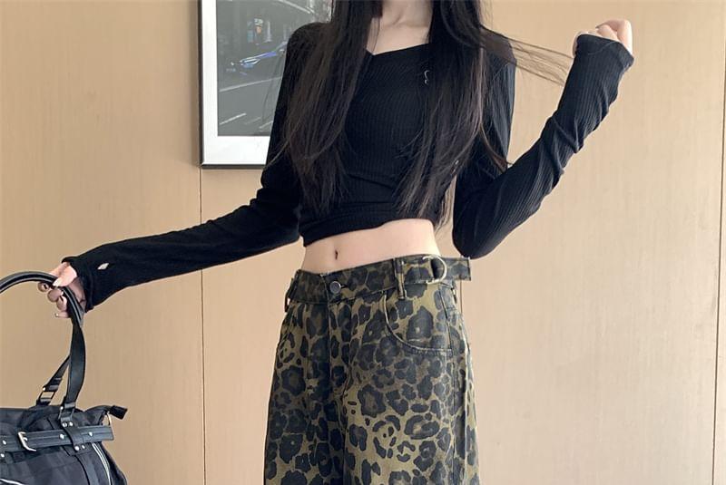 Low Waist Leopard Print Pocket Detail Wide Leg Jeans Product Image