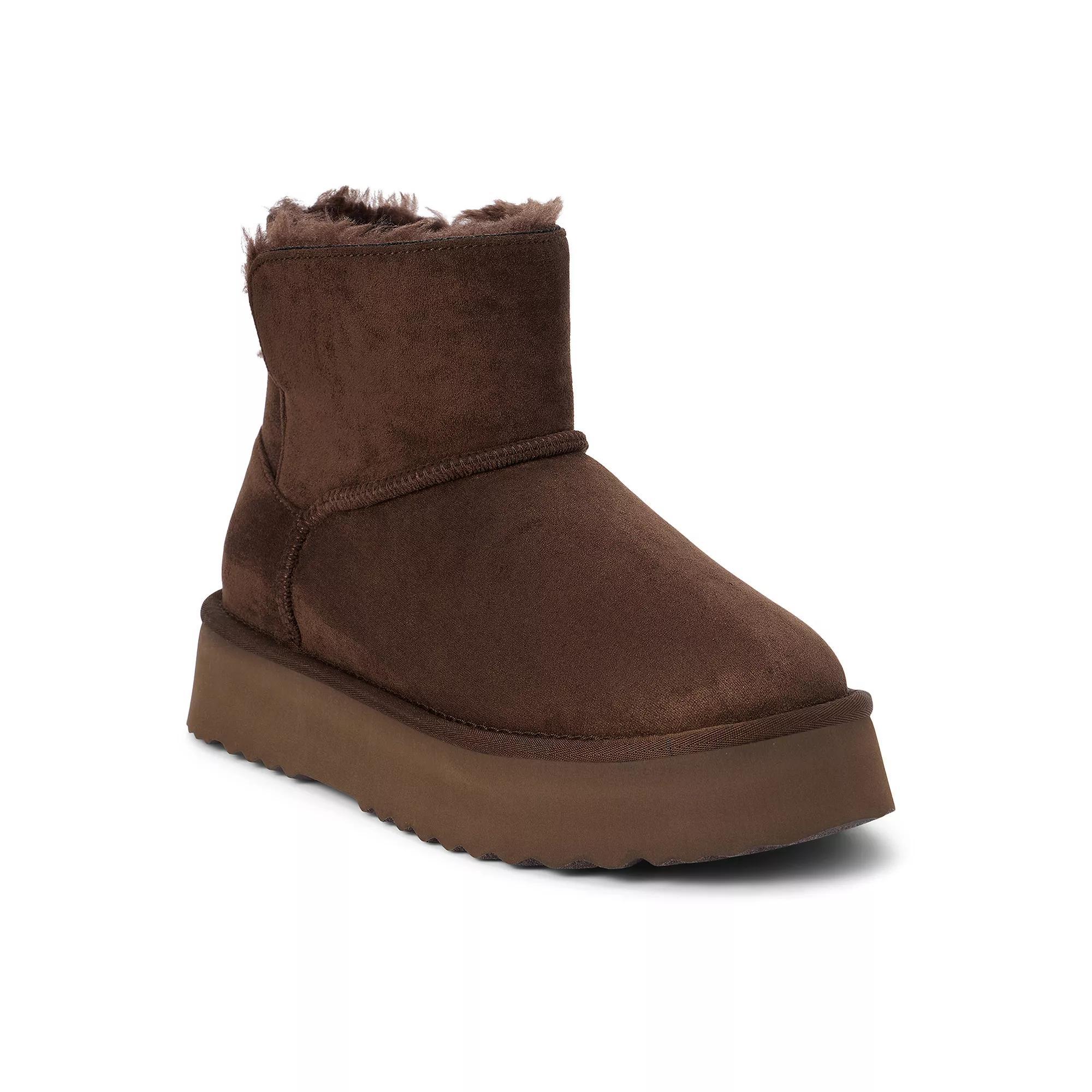 Beach by Matisse Yukon Womens Ankle Boots Product Image