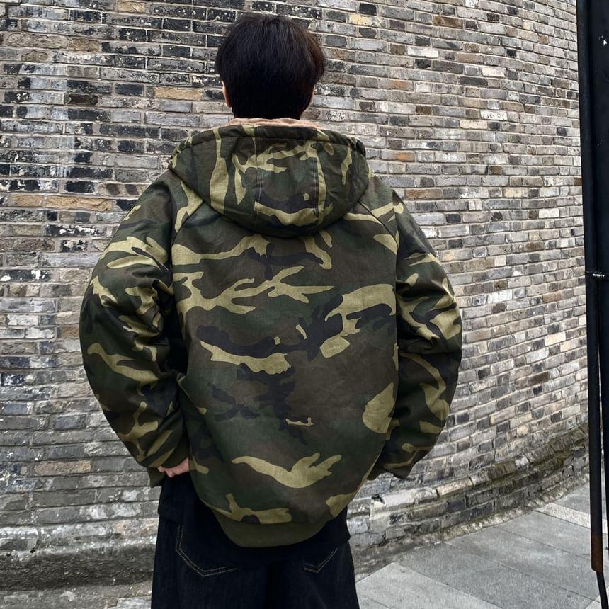 Fleece Lined Camouflage Hooded Zip-Up Jacket Product Image