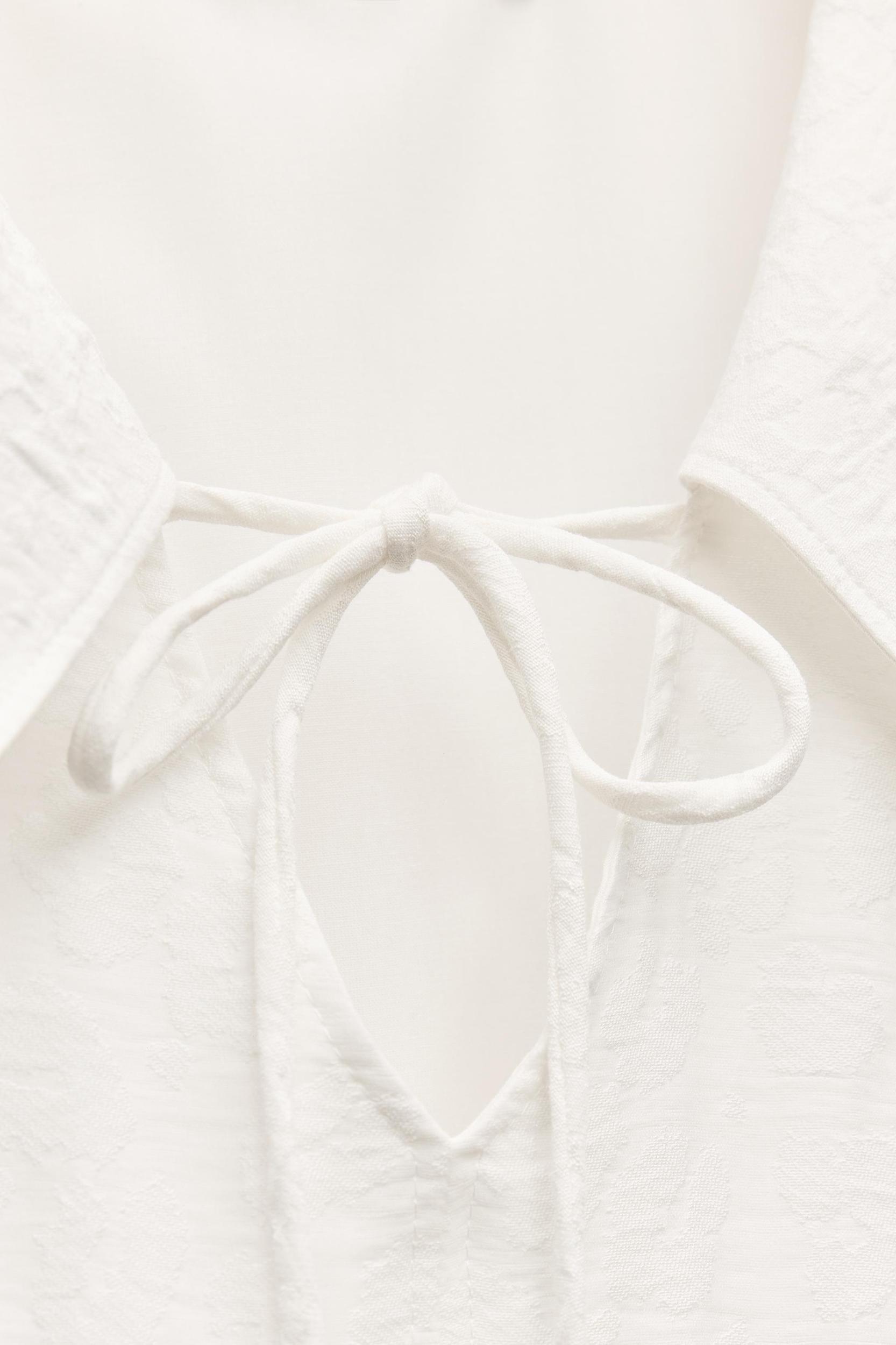 VOLUMINOUS JACQUARD DRESS Product Image