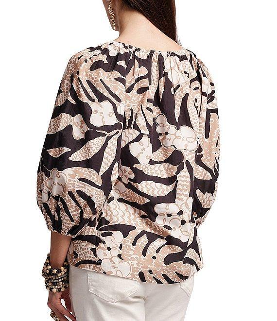 FRANCES VALENTINE Bliss Sketchy Jungle Print Elastic Crew Neck 3/4 Sleeve Top Product Image