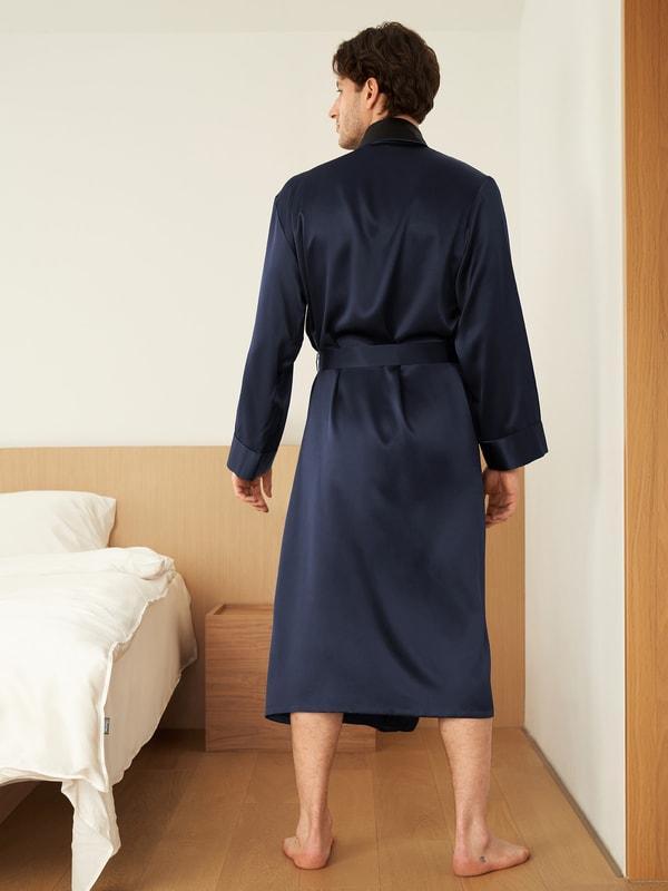 Black Collar Silk Robe Product Image